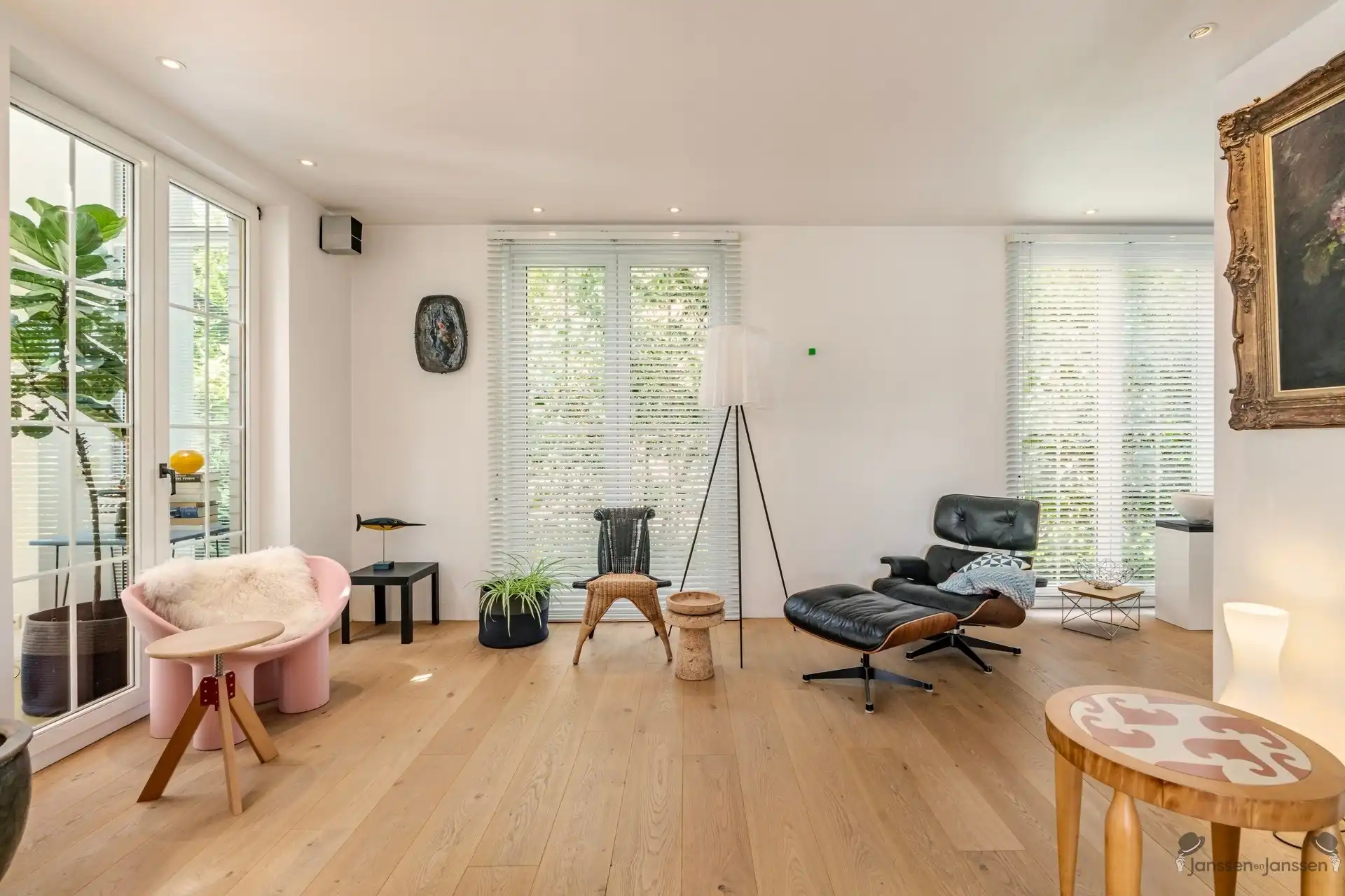 Architecturale villa met unieke woonbeleving foto 4
