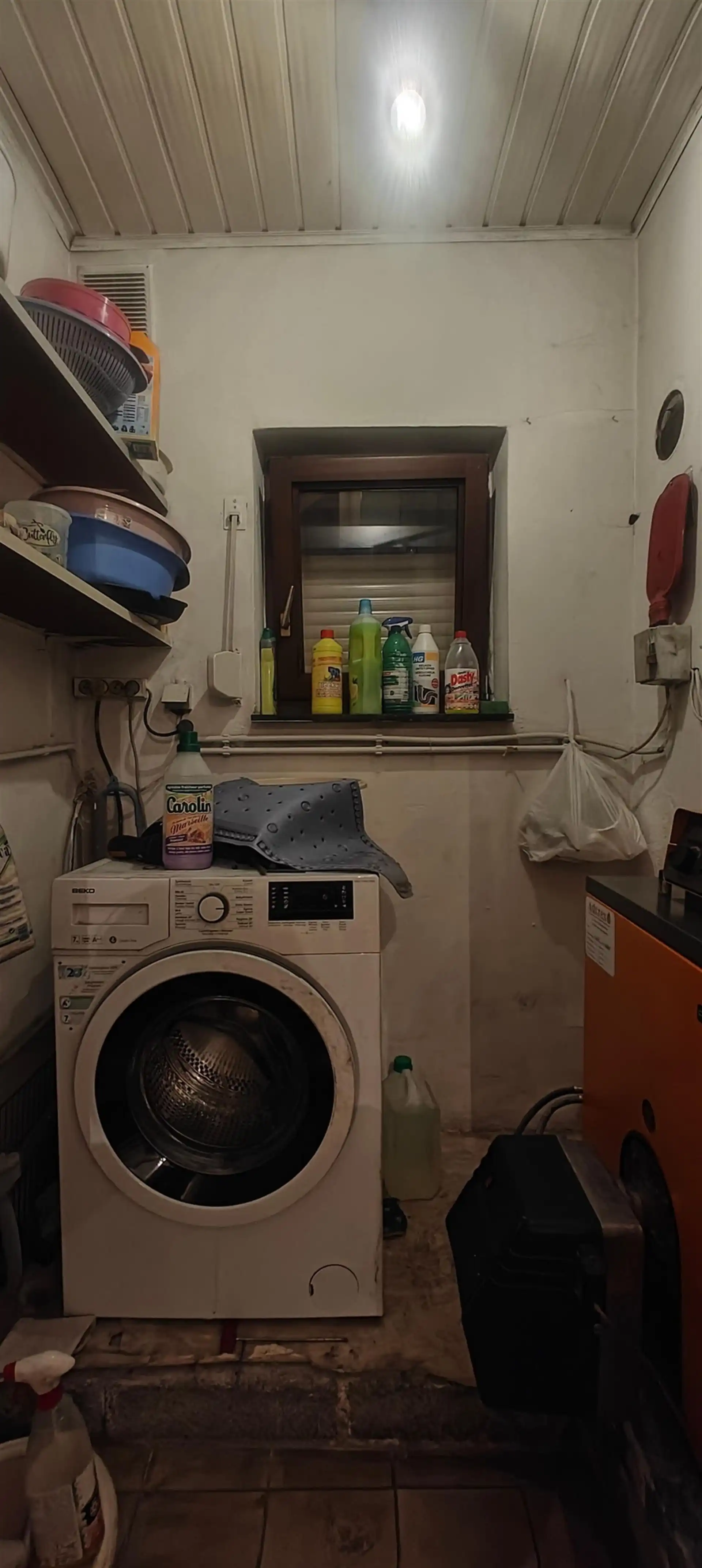 Te renoveren woning met 3 slaapkamers  foto 9