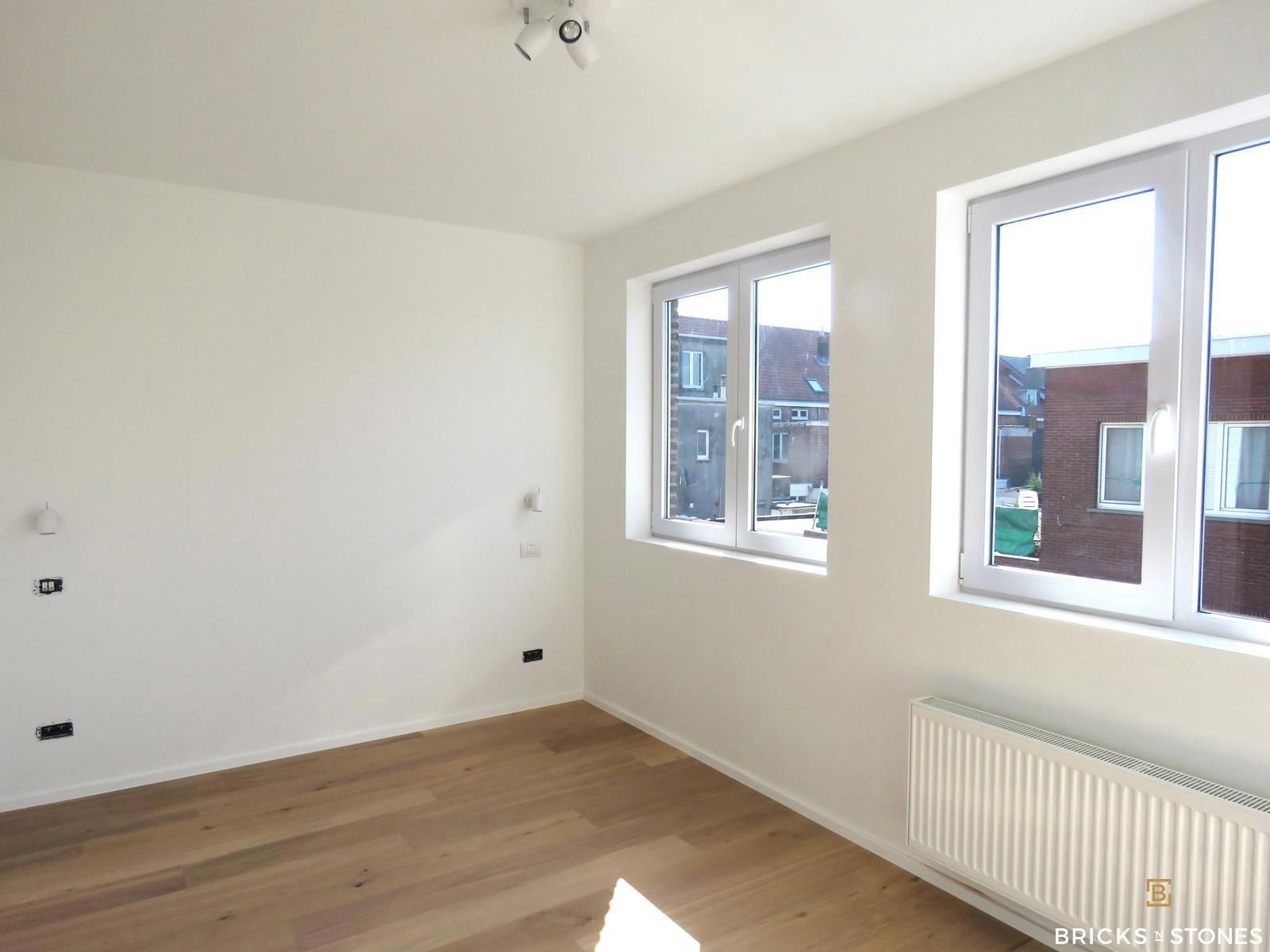 Ruim appartement met 2 slaapkamers en terras in Mechelen foto 8