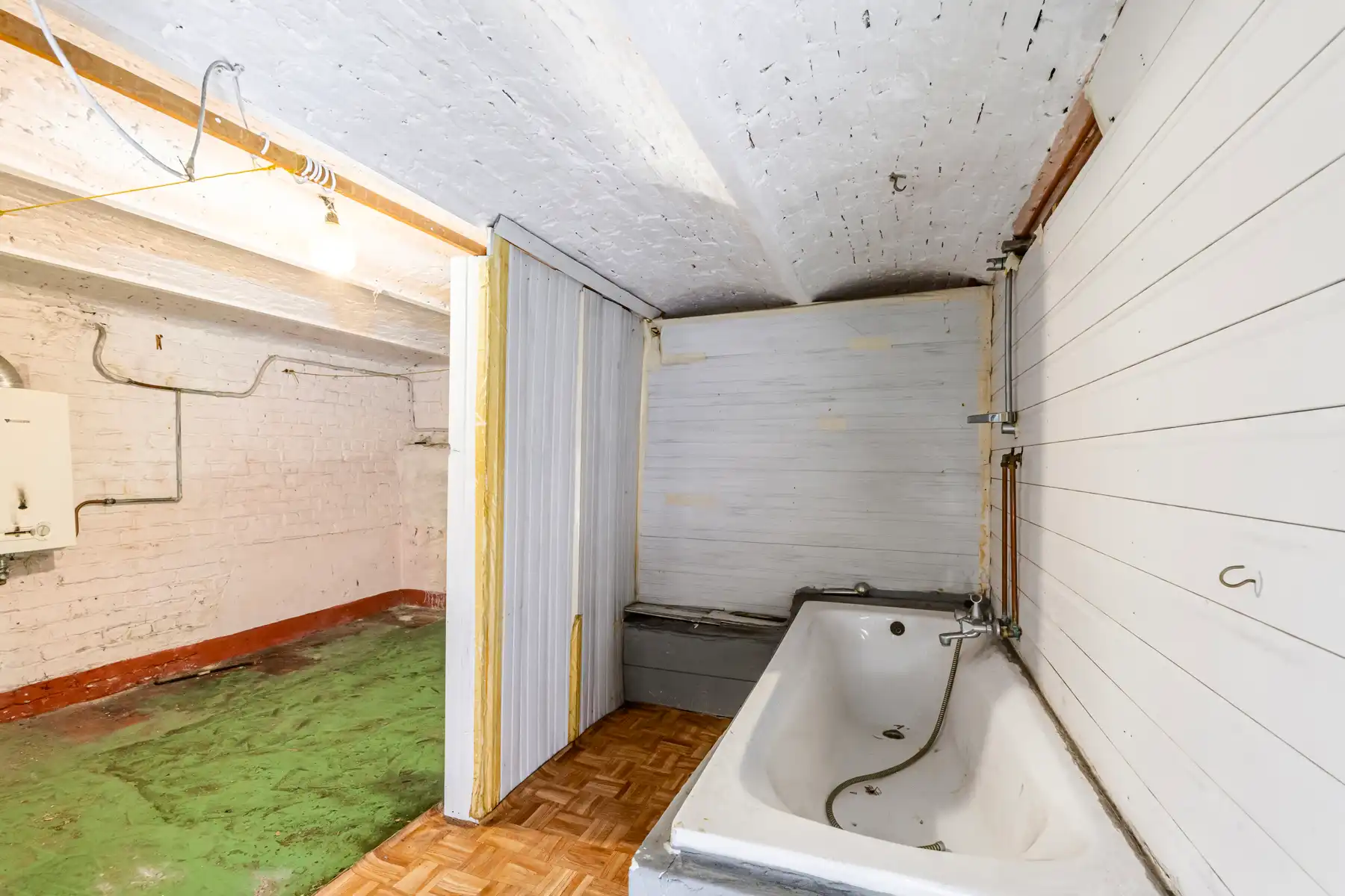 Ruime gezinswoning met 5 slaapkamers nabij centrum foto 18