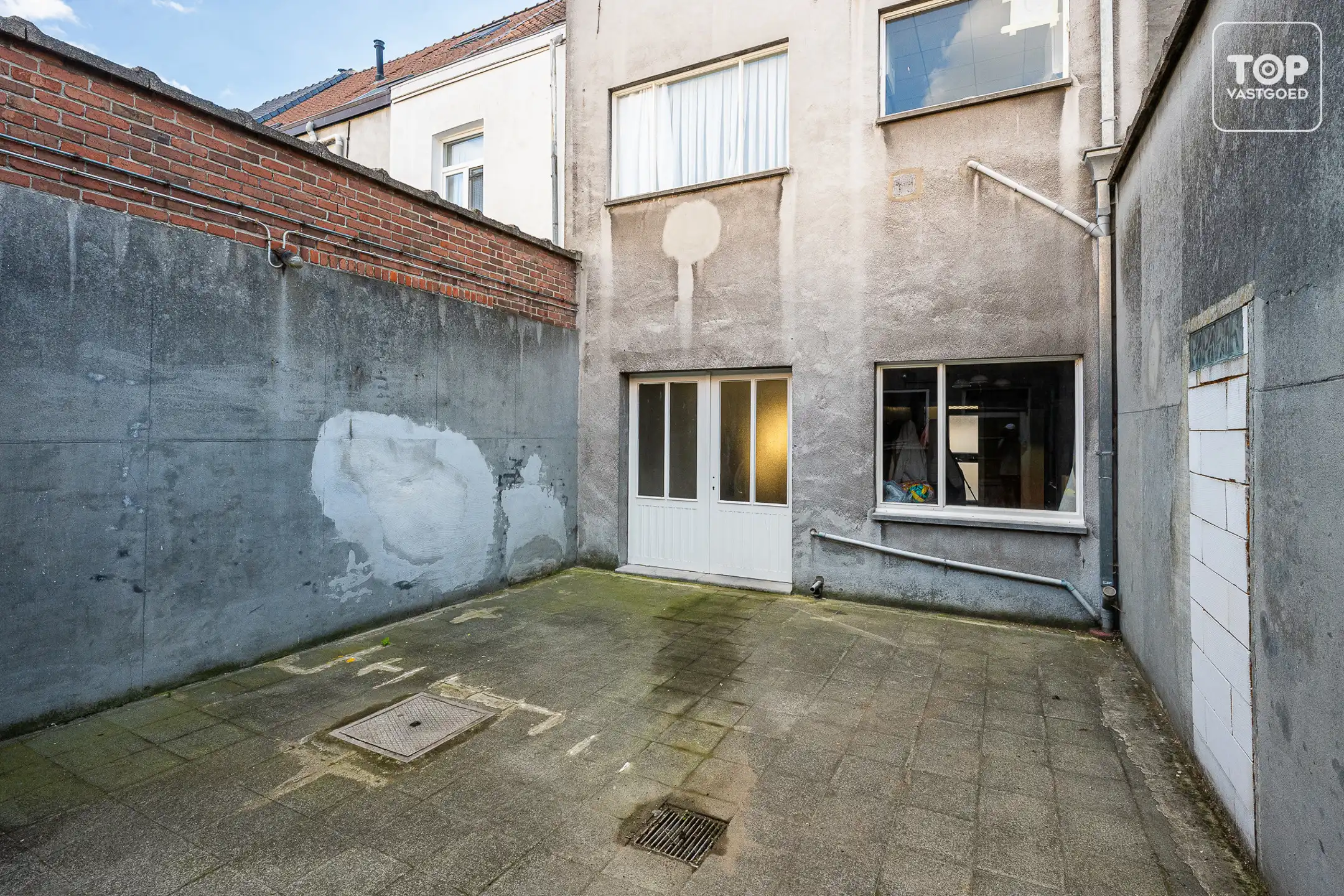 Instapklare woning met magazijn foto 4