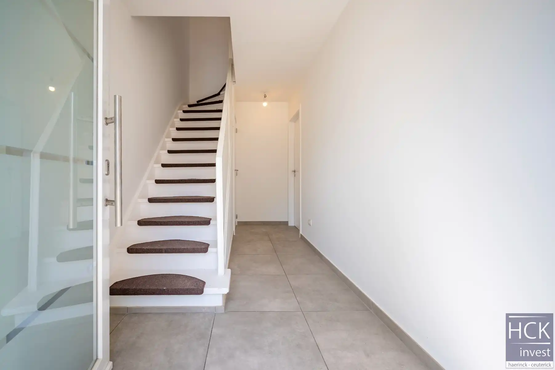 ANZEGEM - Instapklare woning met uitweg (!) 3 SLPK., tuin én garage foto 3