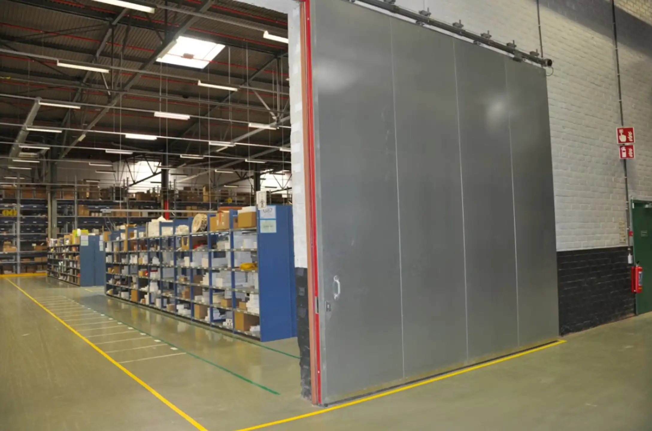 TE HUUR Kantoor unit 1 foto 11