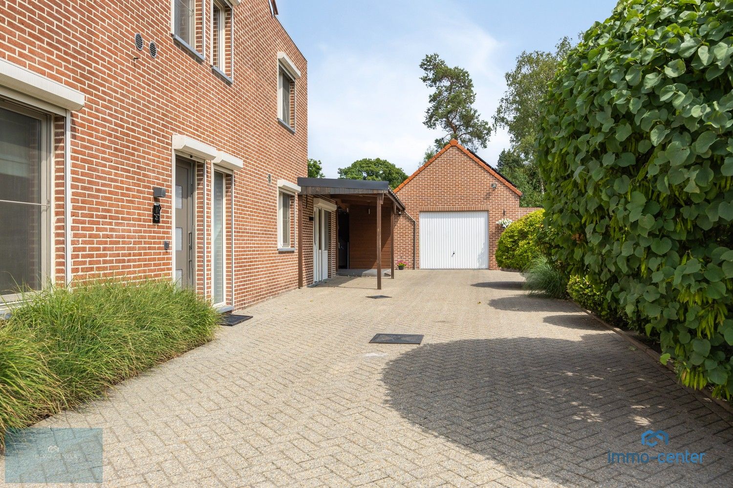 Exclusief wonen: luxueus gerenoveerde woning met buitenverblijf, EPC B en zonnepanelen foto 34