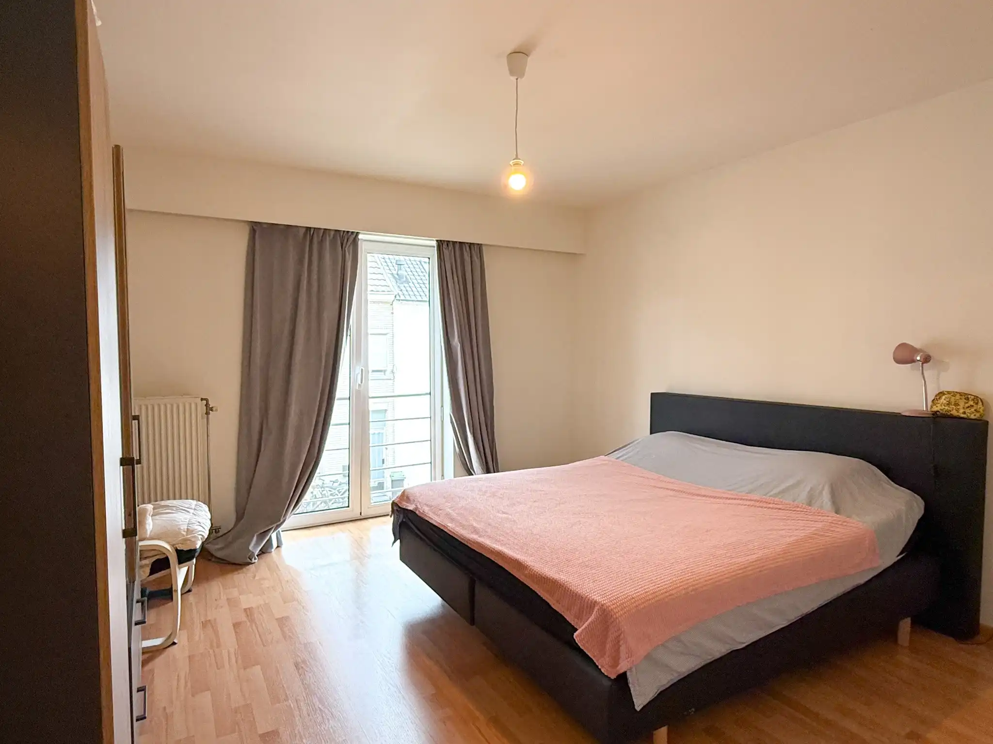 Rustig gelegen appartement nabij centrum Melsele met twee slaapkamers en garage foto 8