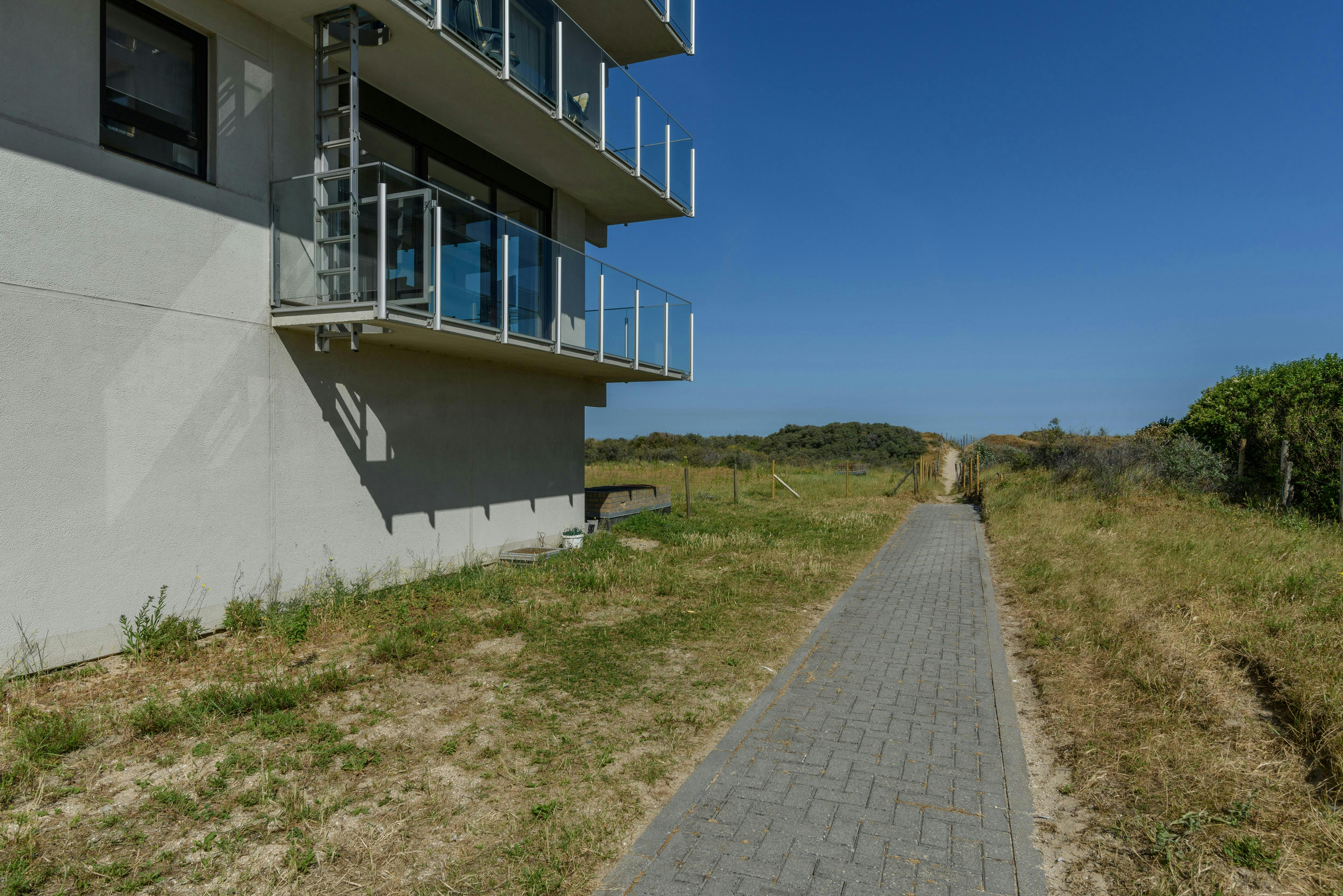 Moderne studio vlakbij zee in De Panne foto 15
