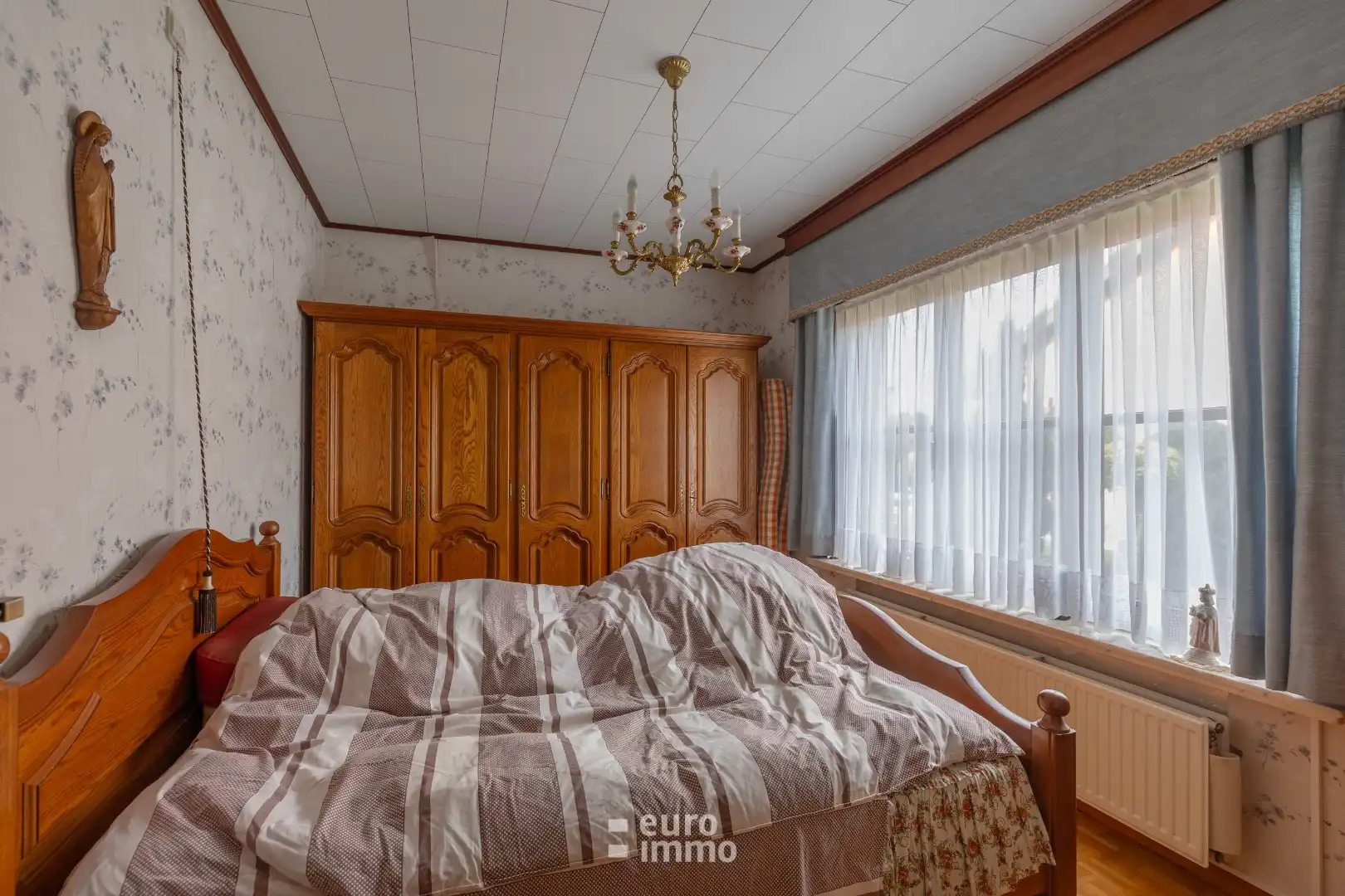 Alleenstaande villa op werkelijke topligging foto 16