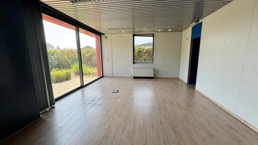 Logistiek bedrijfspand te huur in industriezone te Malle foto 6