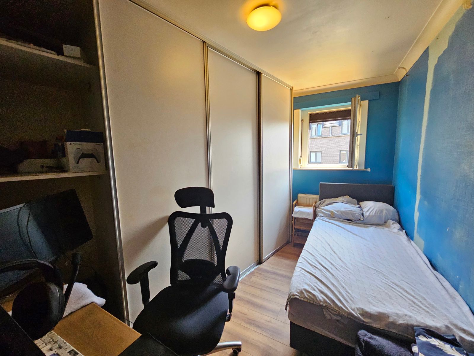 Centraal gelegen appartement met 2 slaapkamers ! foto 13