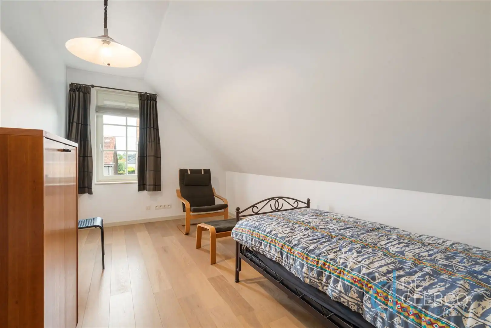 Onderhoudsvriendelijk instapklare woning te huur Lochristi! foto 9