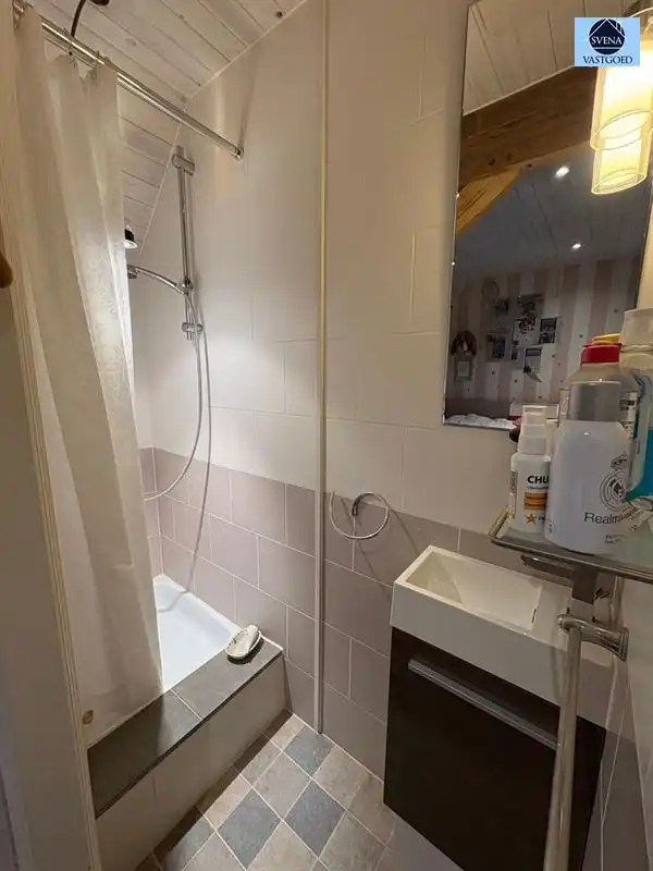 KARAKTERVOLLE WONING MET 5 SLAAPKAMERS foto 8