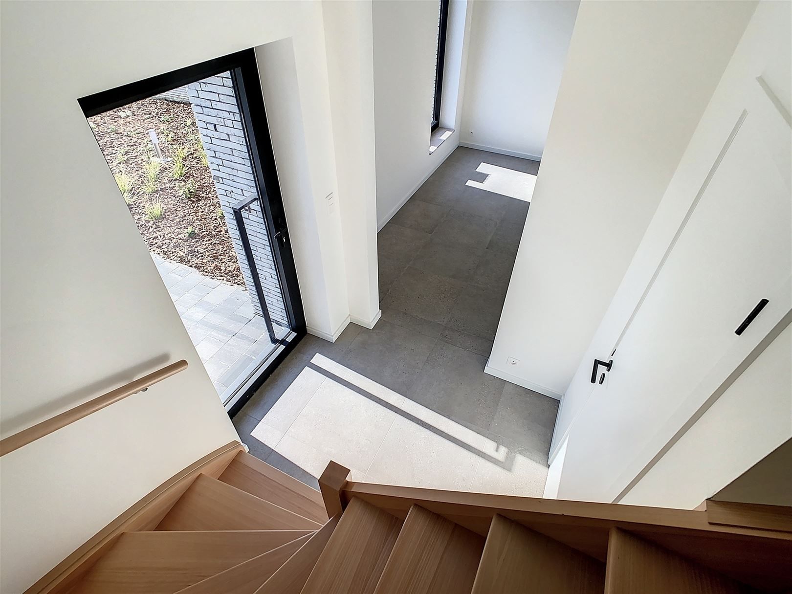 Mooie instapklare woning, 3 slpks, tuin, terras, garage foto 18
