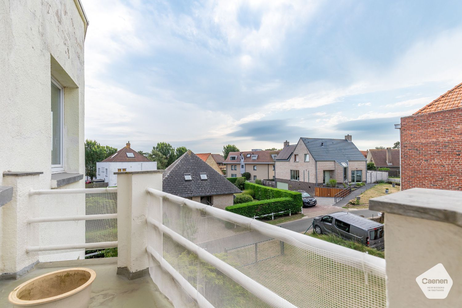 Rustig doch centraal gelegen appartement met garage foto 9