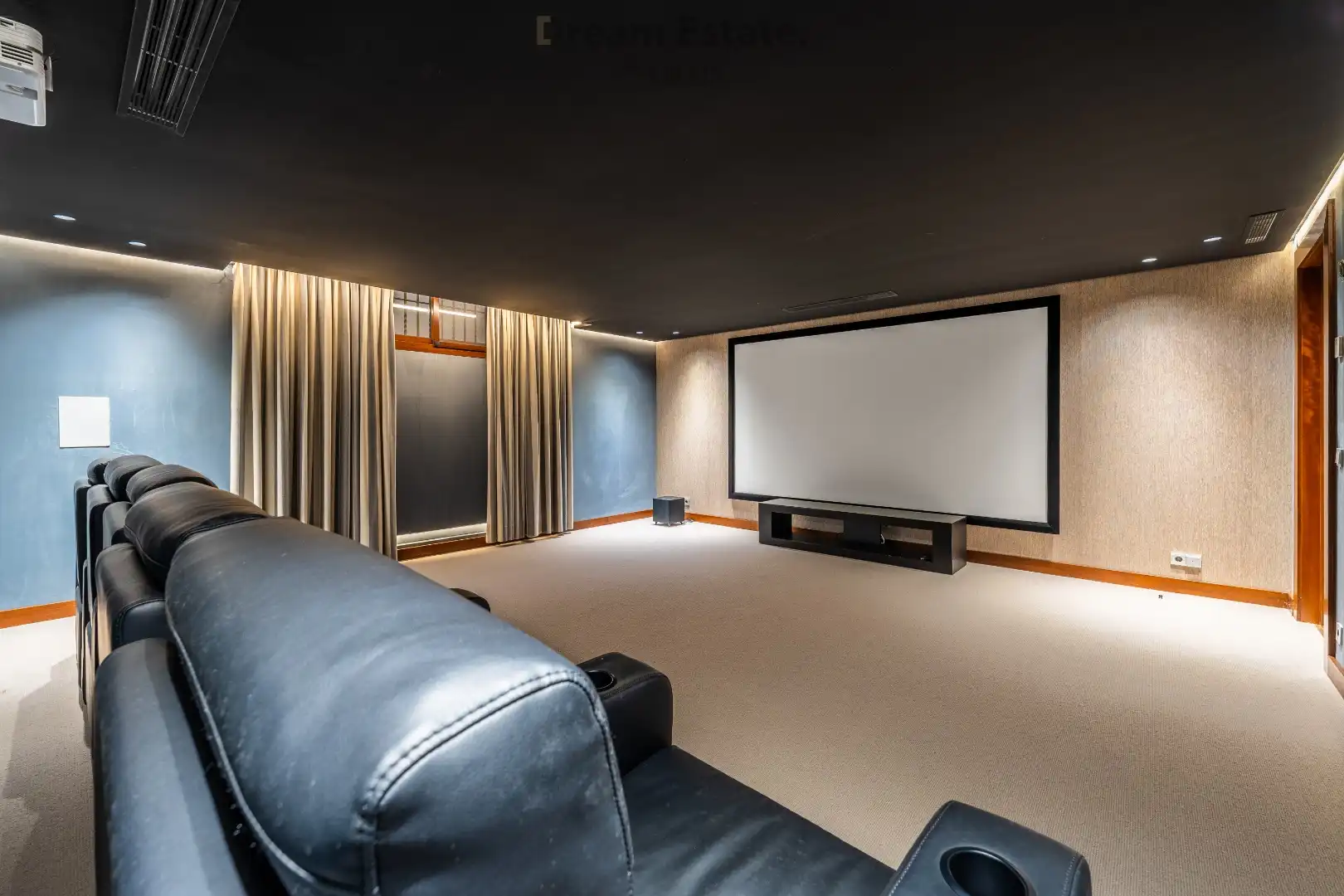 Prachtige luxe villa in het prestigieuze Guadalmina Baja, San Pedro, Marbella foto 18