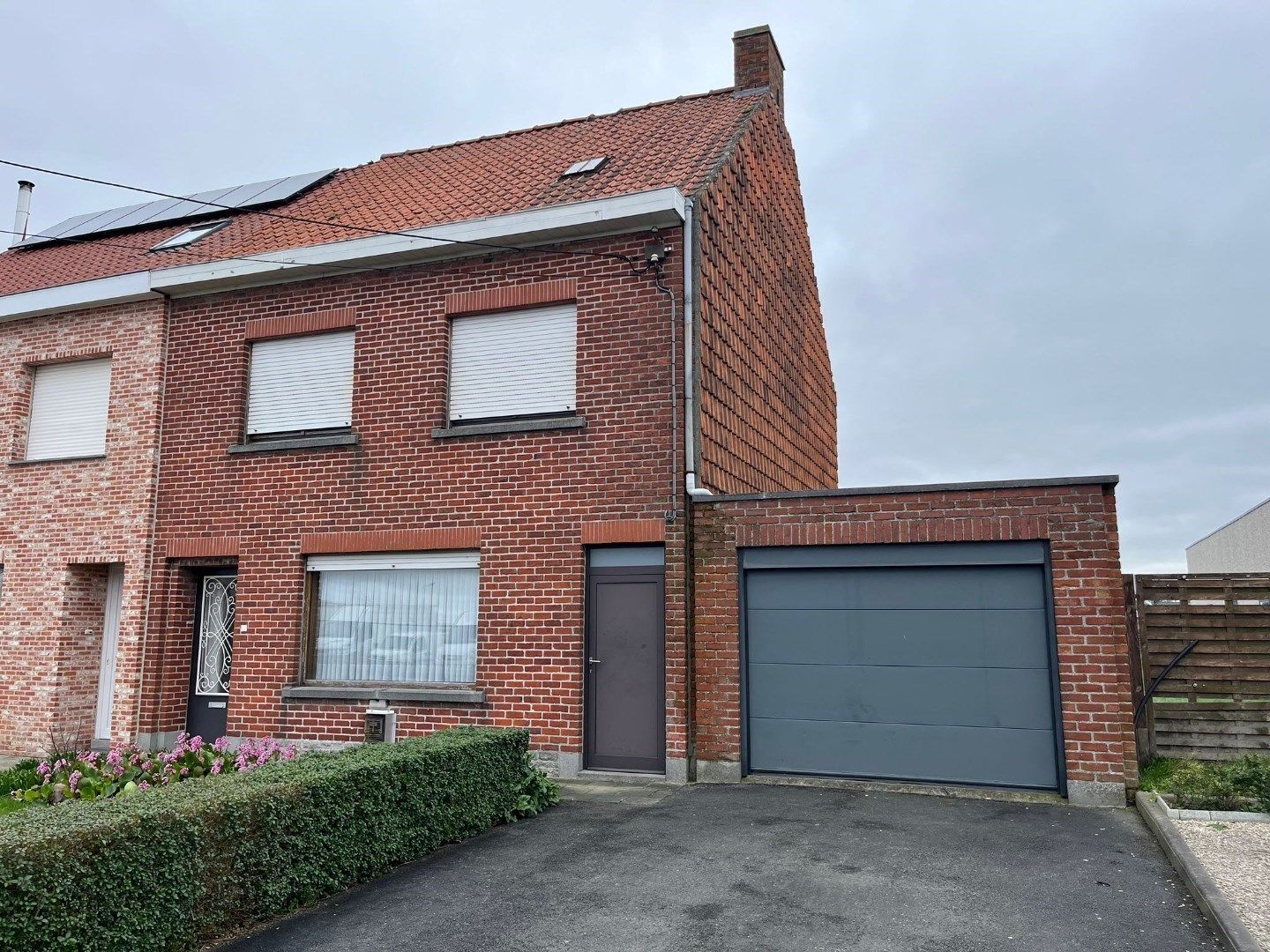 Halfopen woning te koop in Kuurne op 1090 m²!  foto 7