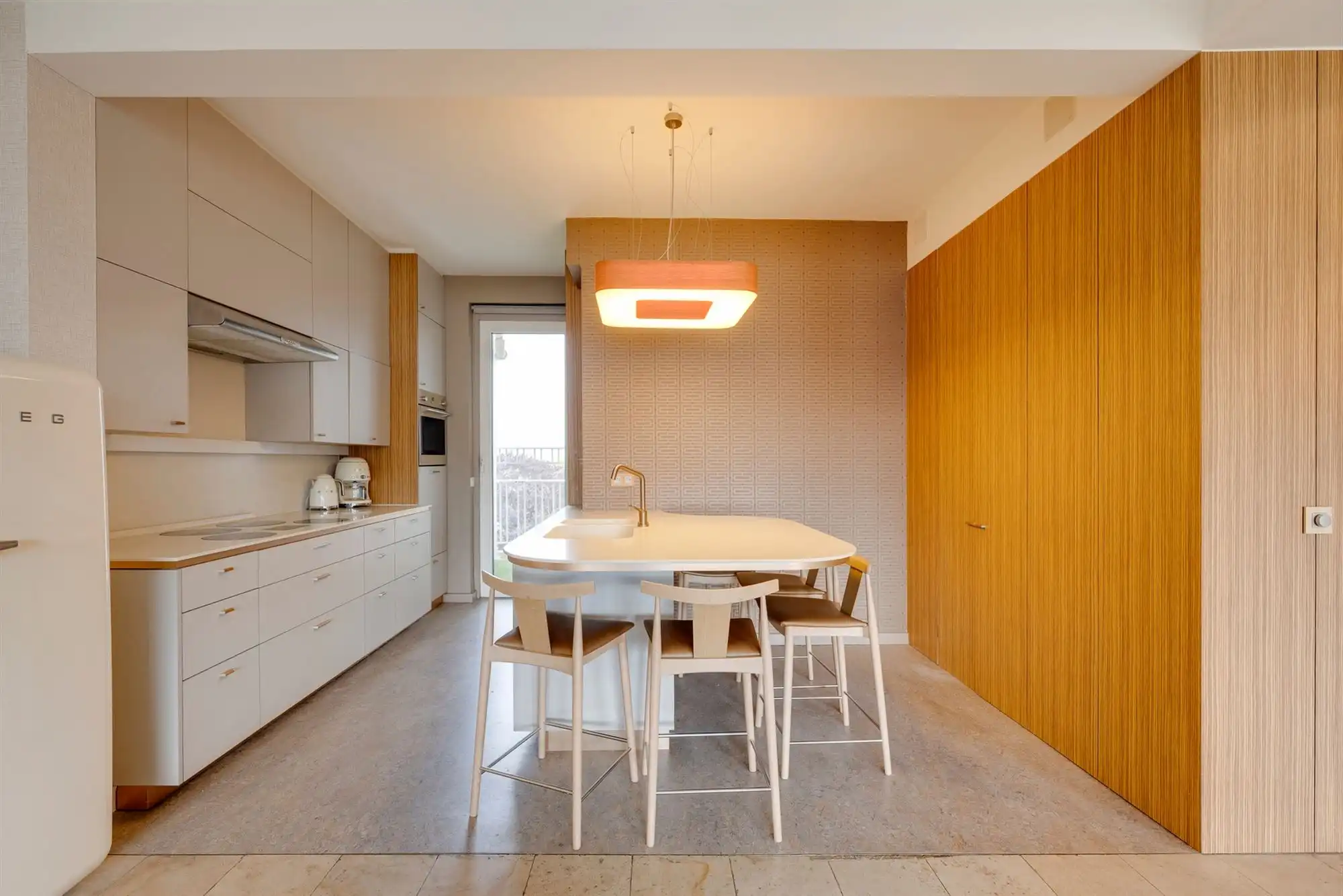Penthouse met panoramisch terras nabij het Harmoniepark foto 10