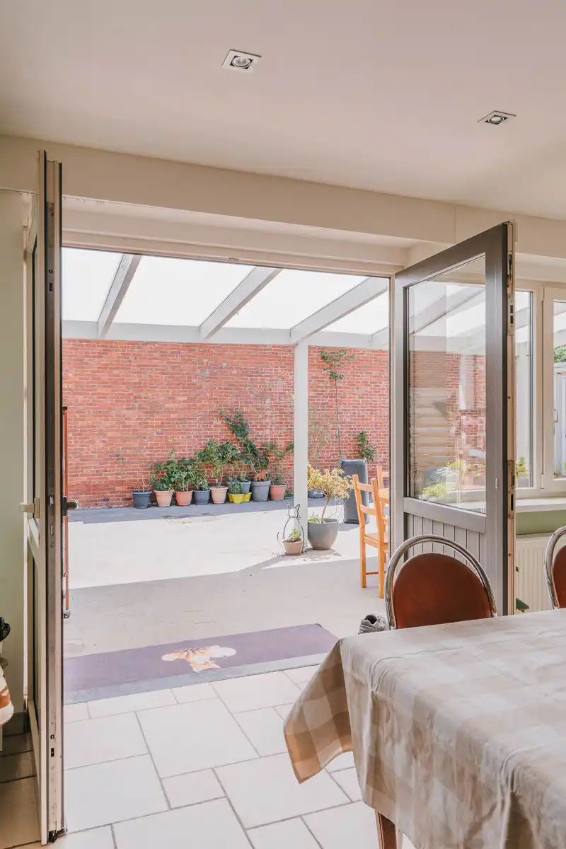 Karaktervolle, energiezuinige woning met leuke tuin foto 9