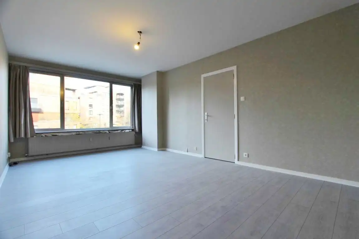 Appartement op rustige locatie in centrum Sint-Truiden foto 2