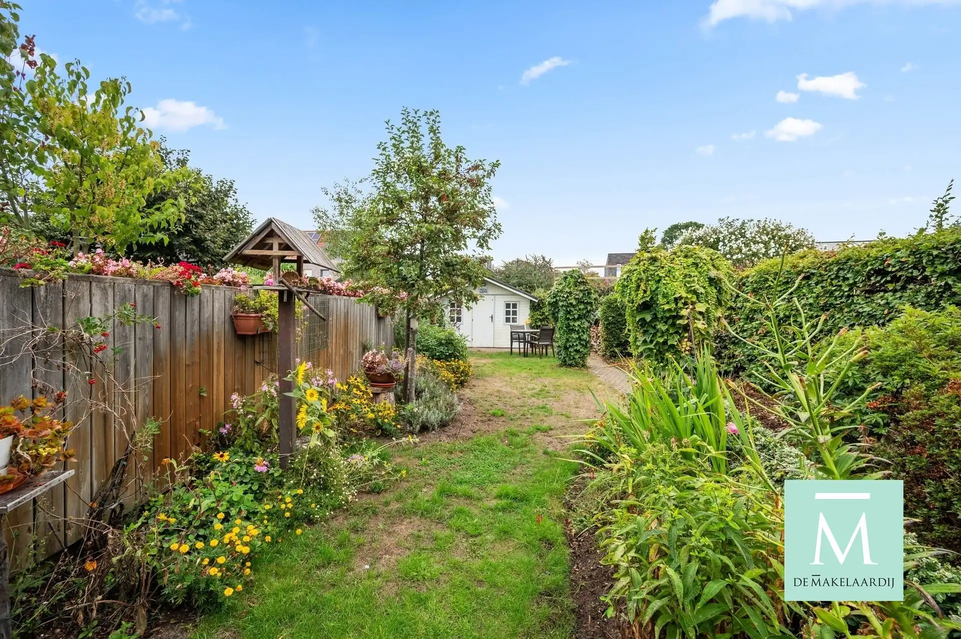 Volledig gerenoveerde woning met aangename tuin  foto 22