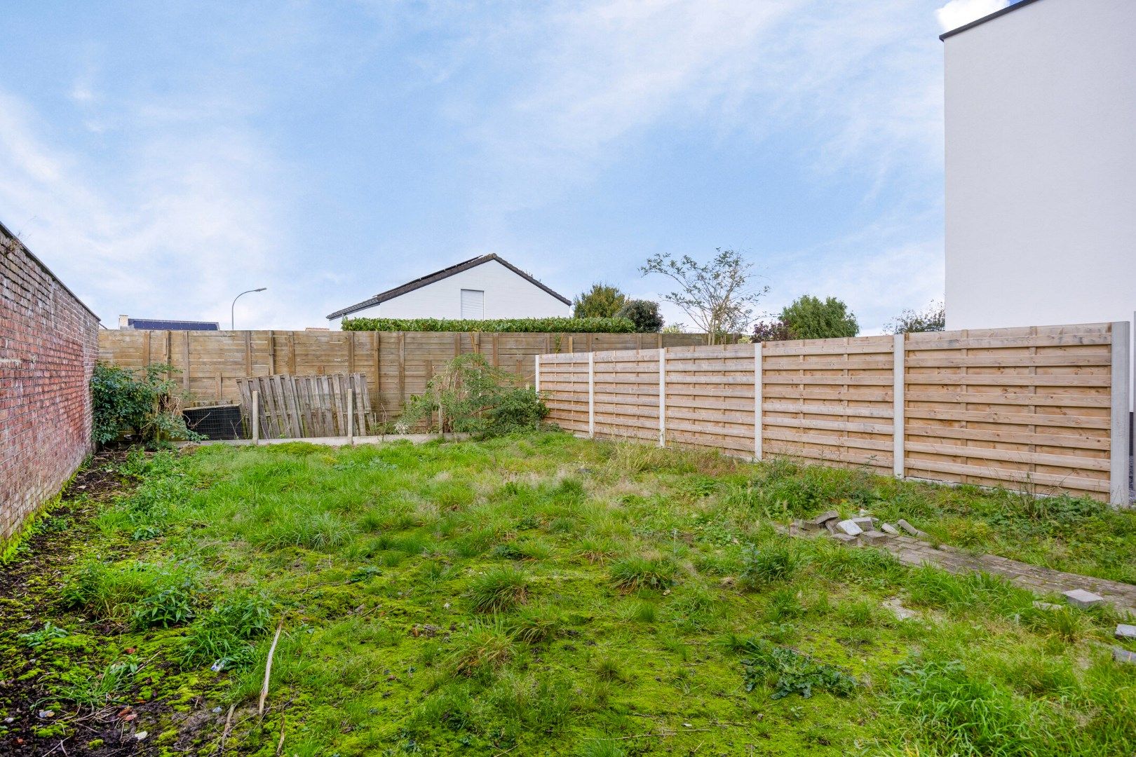 Te renoveren gezinswoning met 4 slaapkamers en tuin foto 29