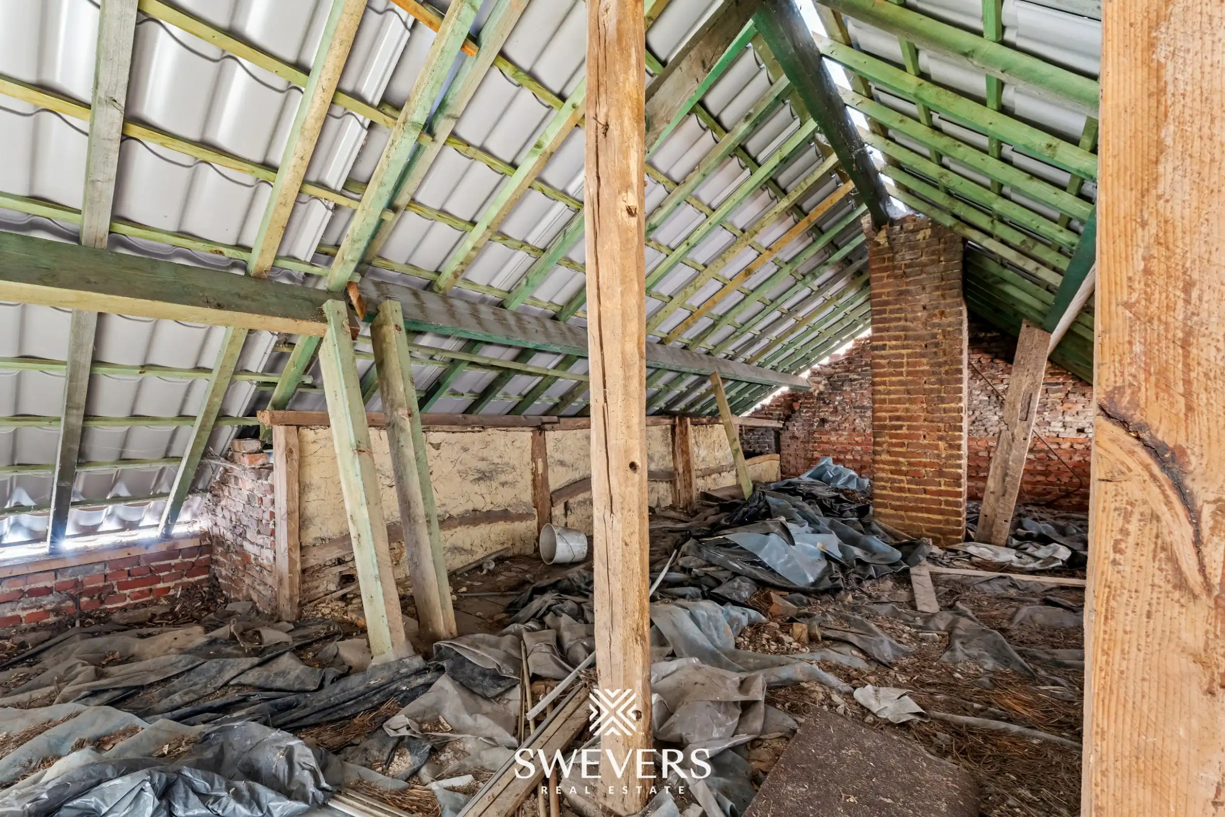 Authentieke te renoveren hoeve op ruim westgericht perceel nabij centrum Hasselt foto 8