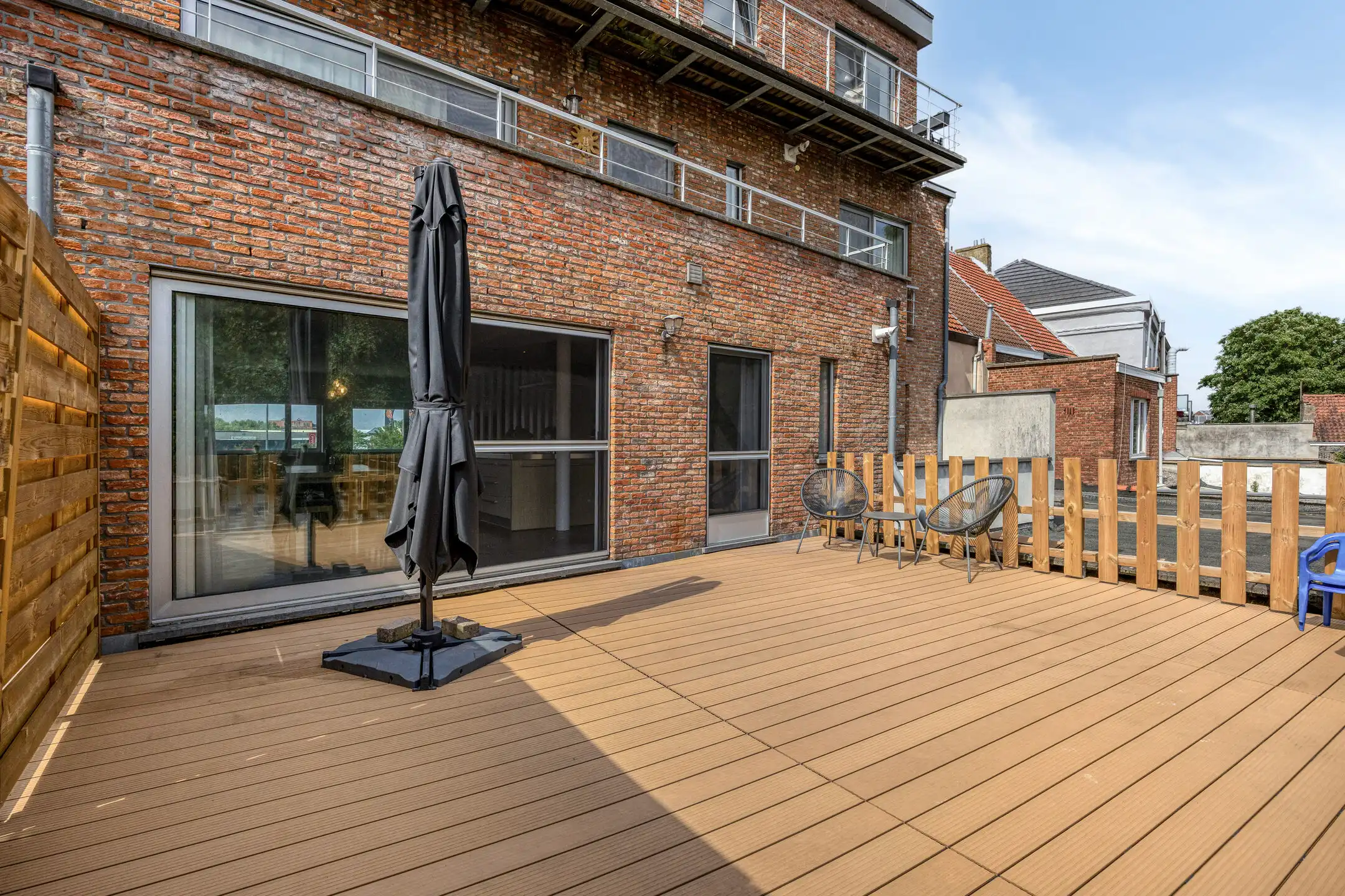 Ruim appartement met groot zonneterras foto 16