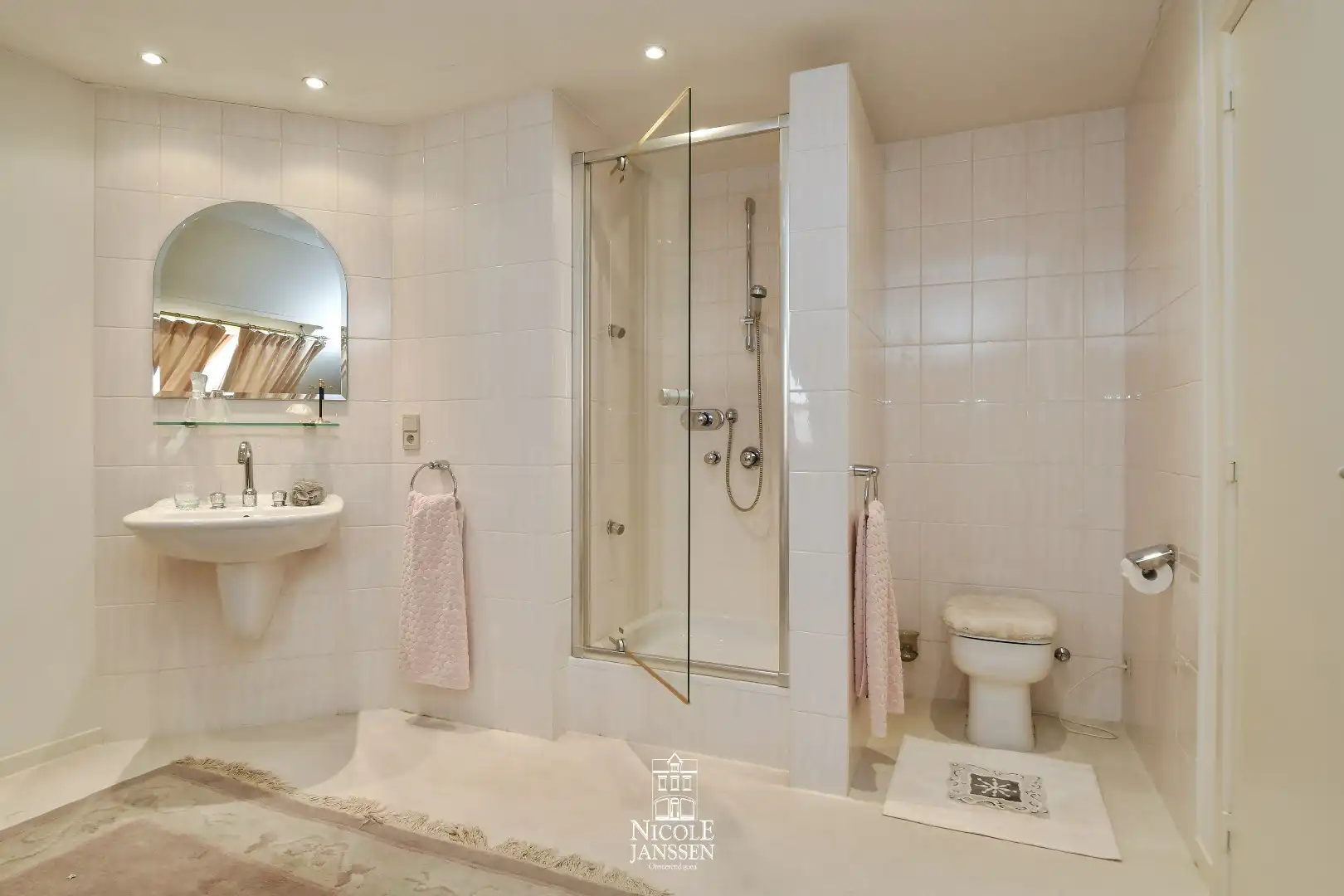 Exclusieve villa met zwembad foto 21