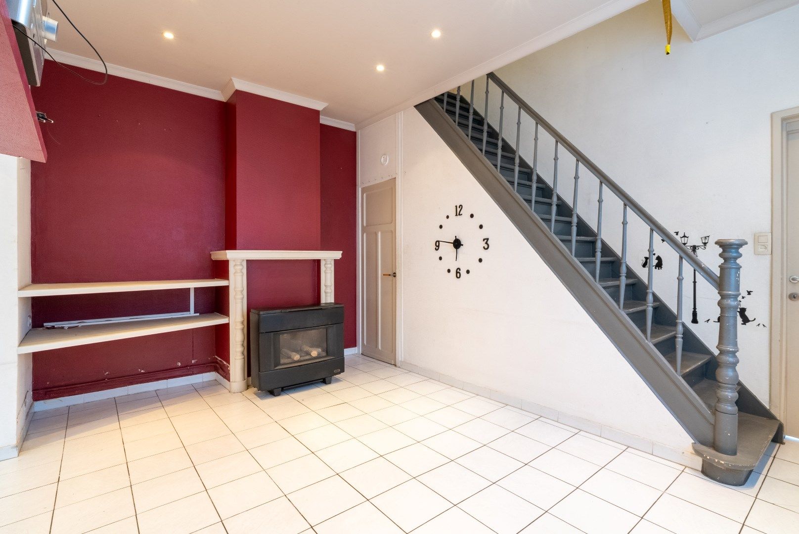 Ruime hoekwoning met tuin en garage foto 3