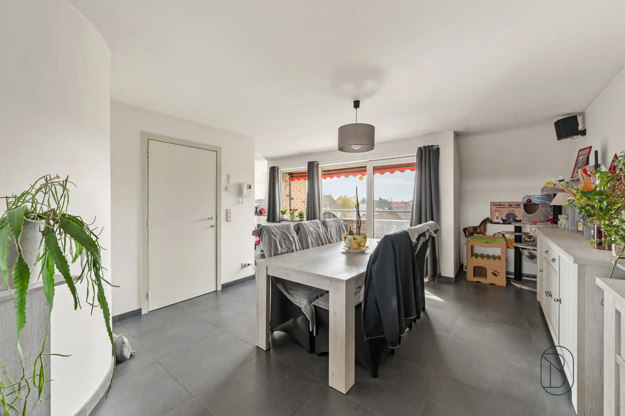 Ruime duplex met 3 slpk in het centrum van Heestert  foto 4