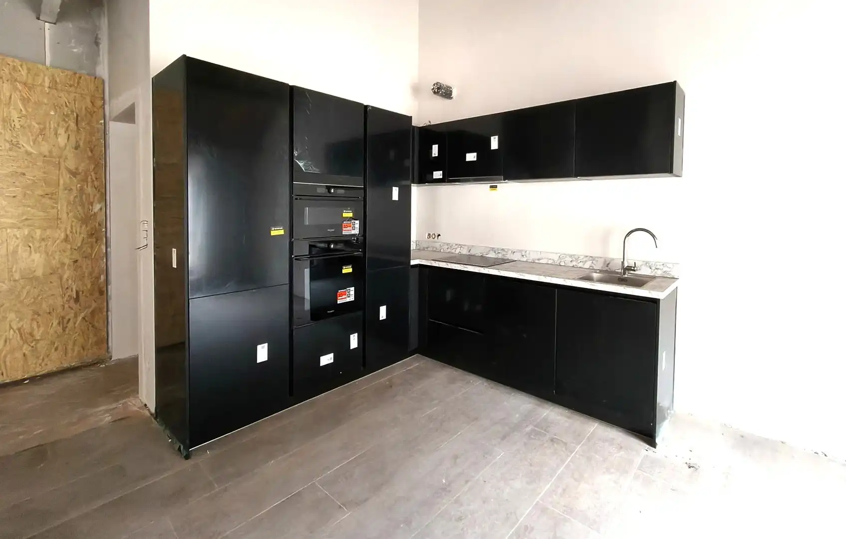 NIEUW APPARTEMENT MET TERRAS foto 2