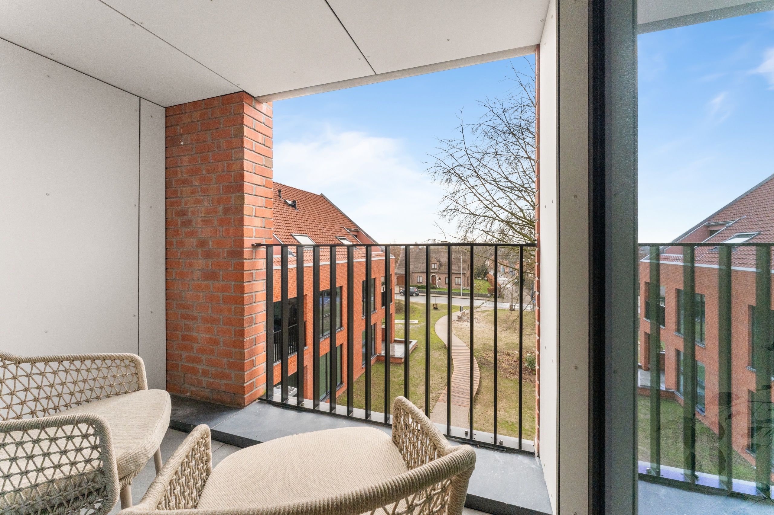 Nieuwbouwappartement met 1 slpk.,, autostaznplaats & kelder foto {{pictureIndex}}