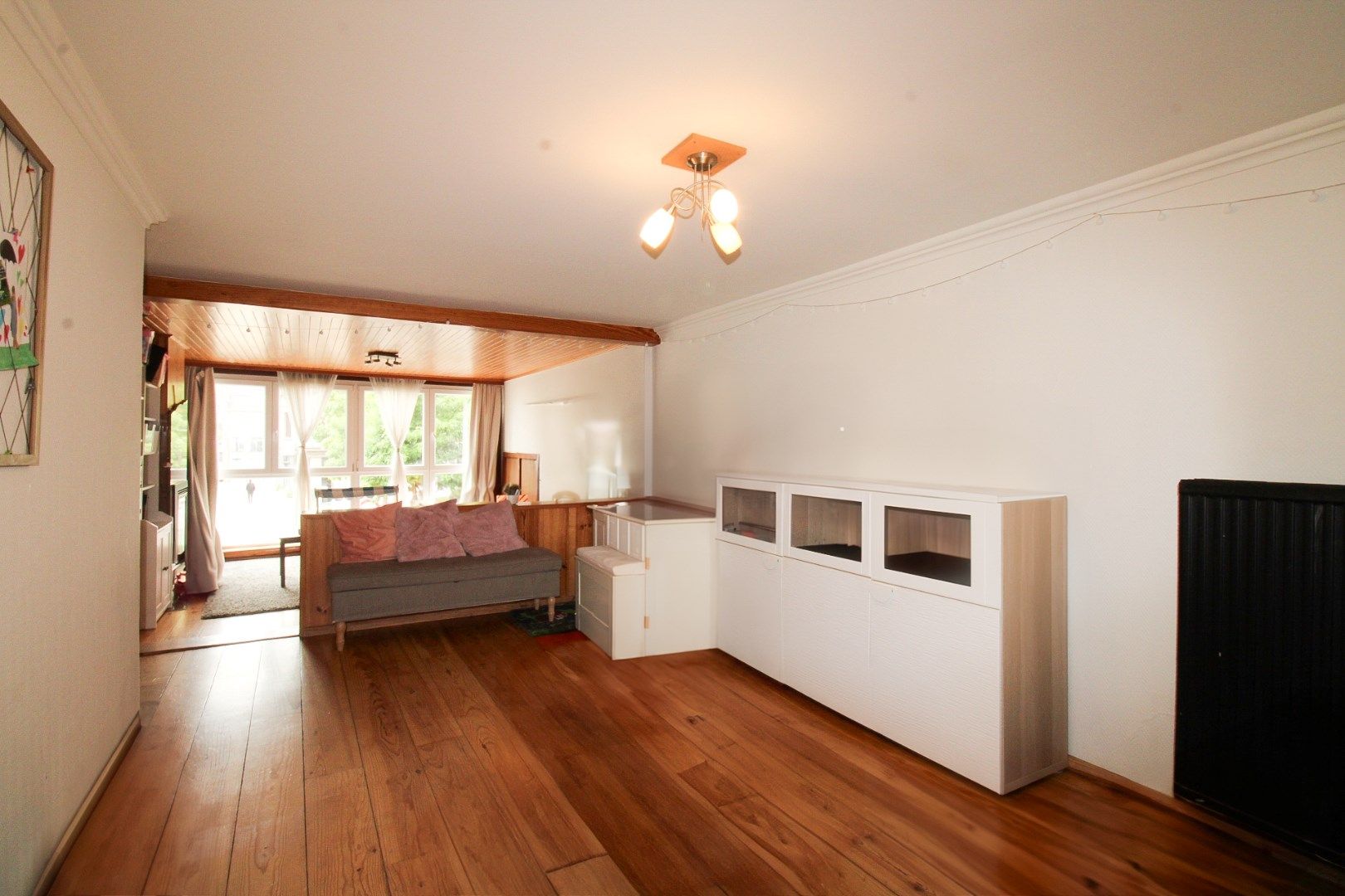 Veelzijdig handelshuis met woonst en luxueuze B&B op toplocatie aan de Markt van Temse! foto 26