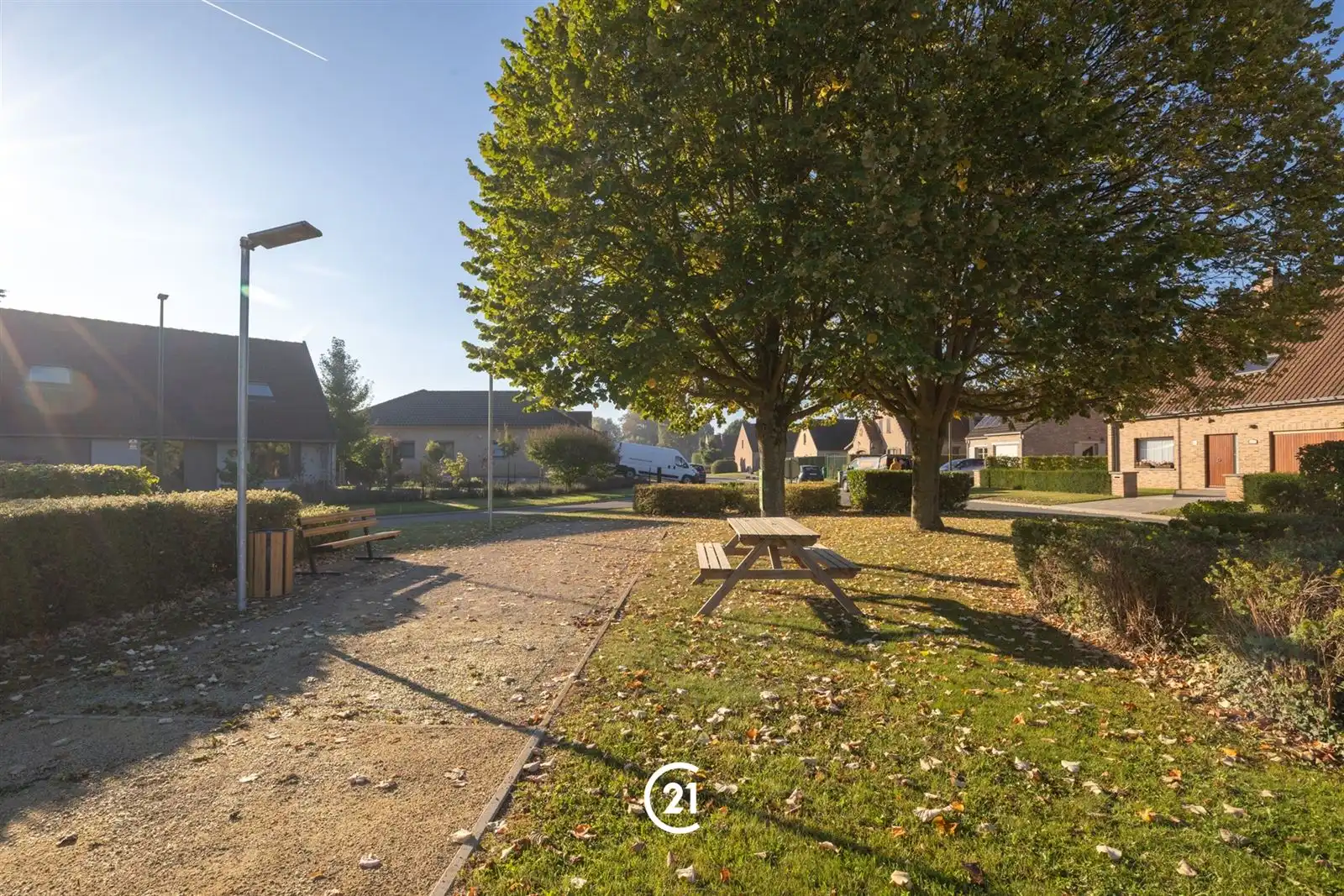 Rustig gelegen Fermette, slpks op geljkvloers met aangename tuin foto 26