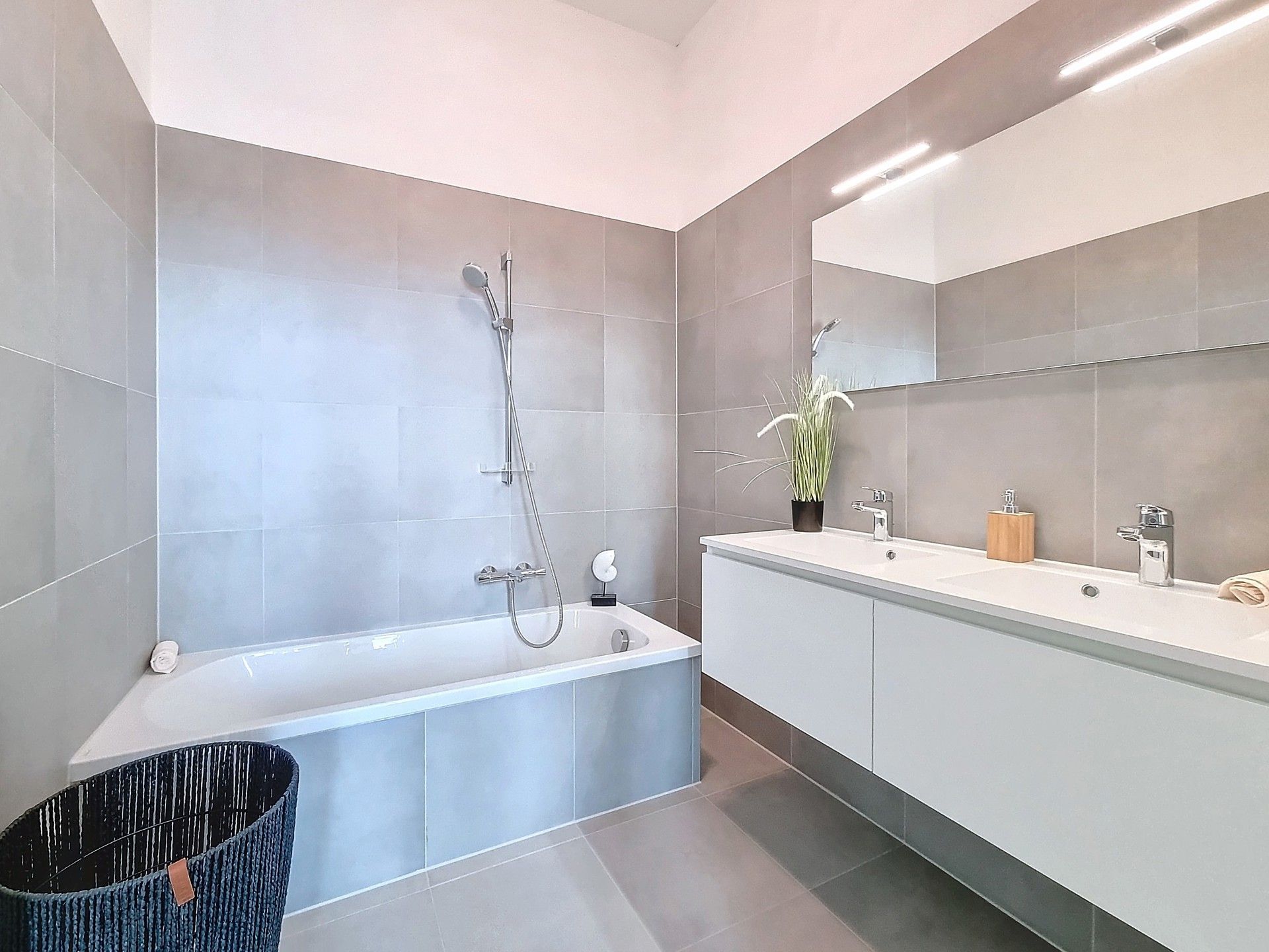 Wonen in appartementen badend in natuurlijk licht ! foto 9