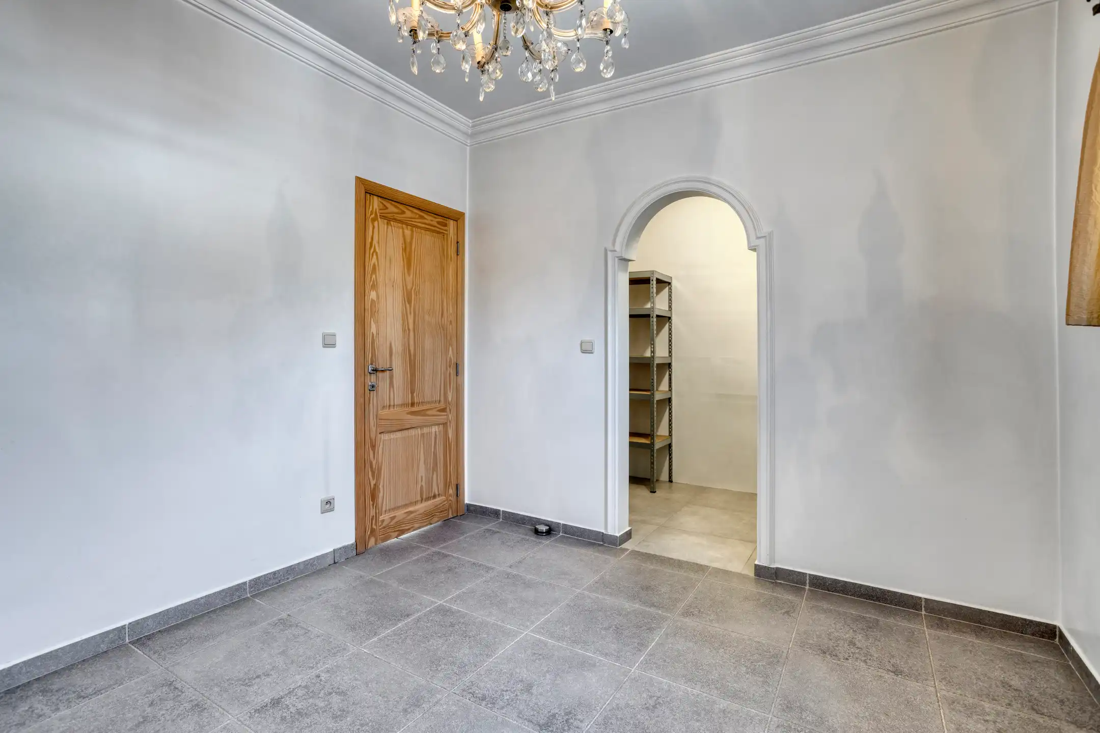 Gerenoveerde gelijkvloerse woning te Assebroek foto 16