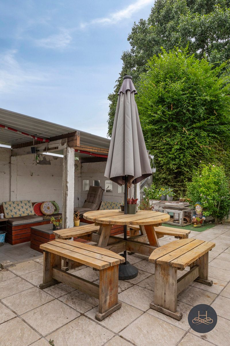 Renovatiewoning met gunstige, centrale ligging foto 22