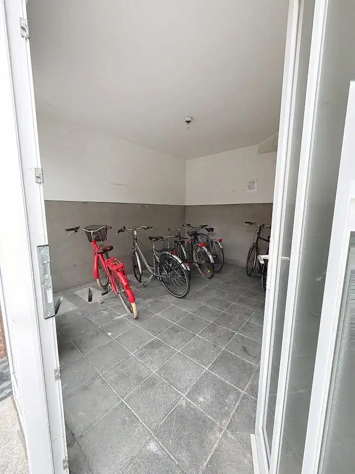 Centraal gelegen appartement met 1 slaapkamer foto 5