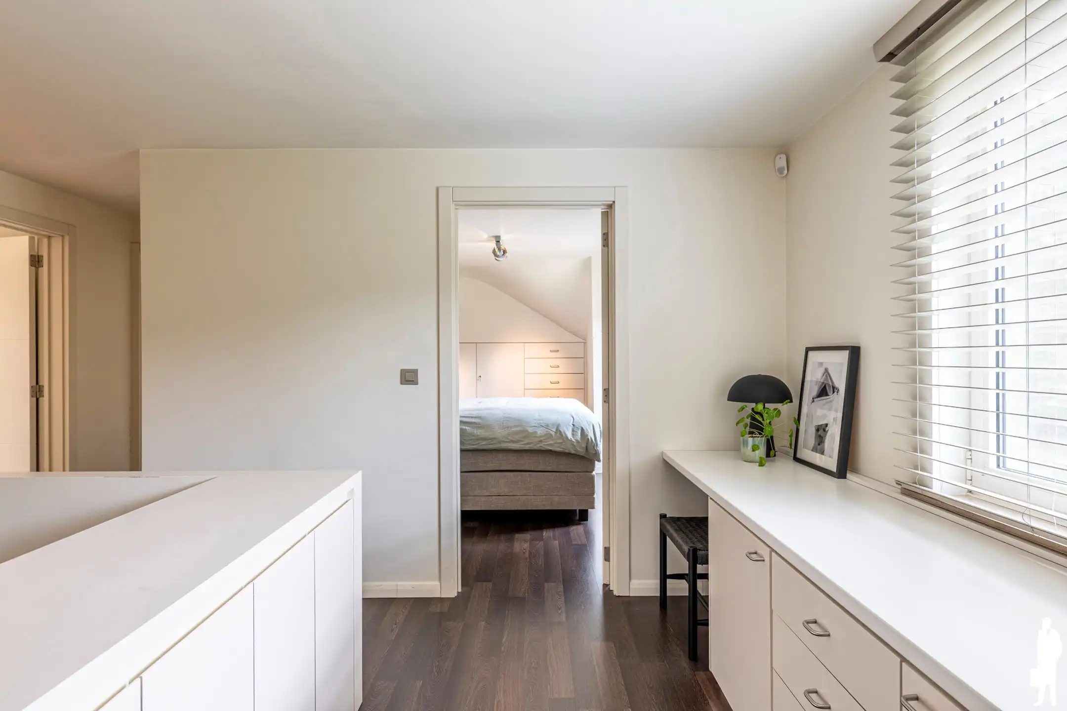 Villa met zwembad en poolhouse op een perceel van 1.350m² foto 10