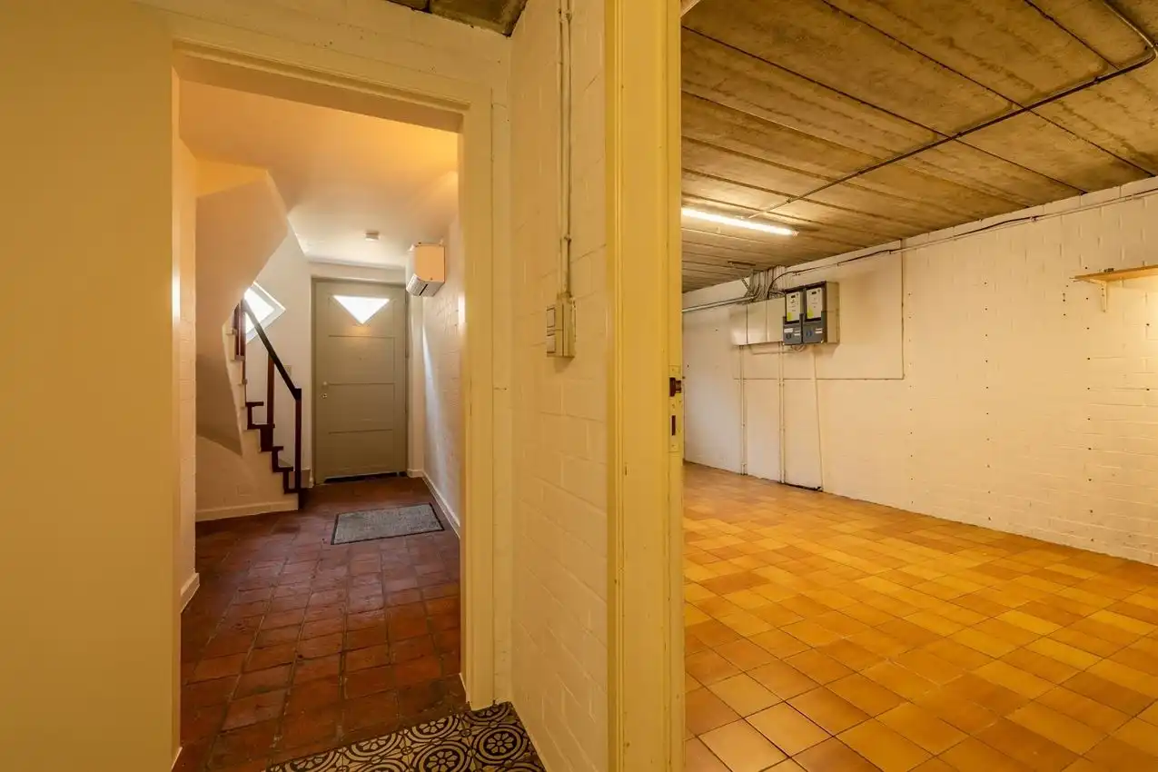 Instapklare woning met 3 slaapkamers, garage en 2 terrassen. foto 26