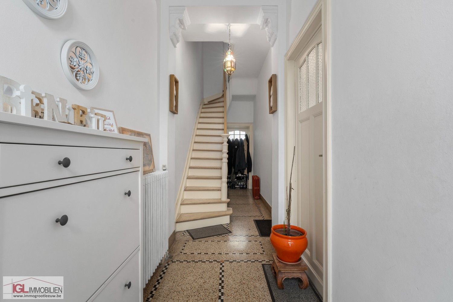 Karaktervol herenhuis met 5 slaapkamers aan het Astridpark foto 19