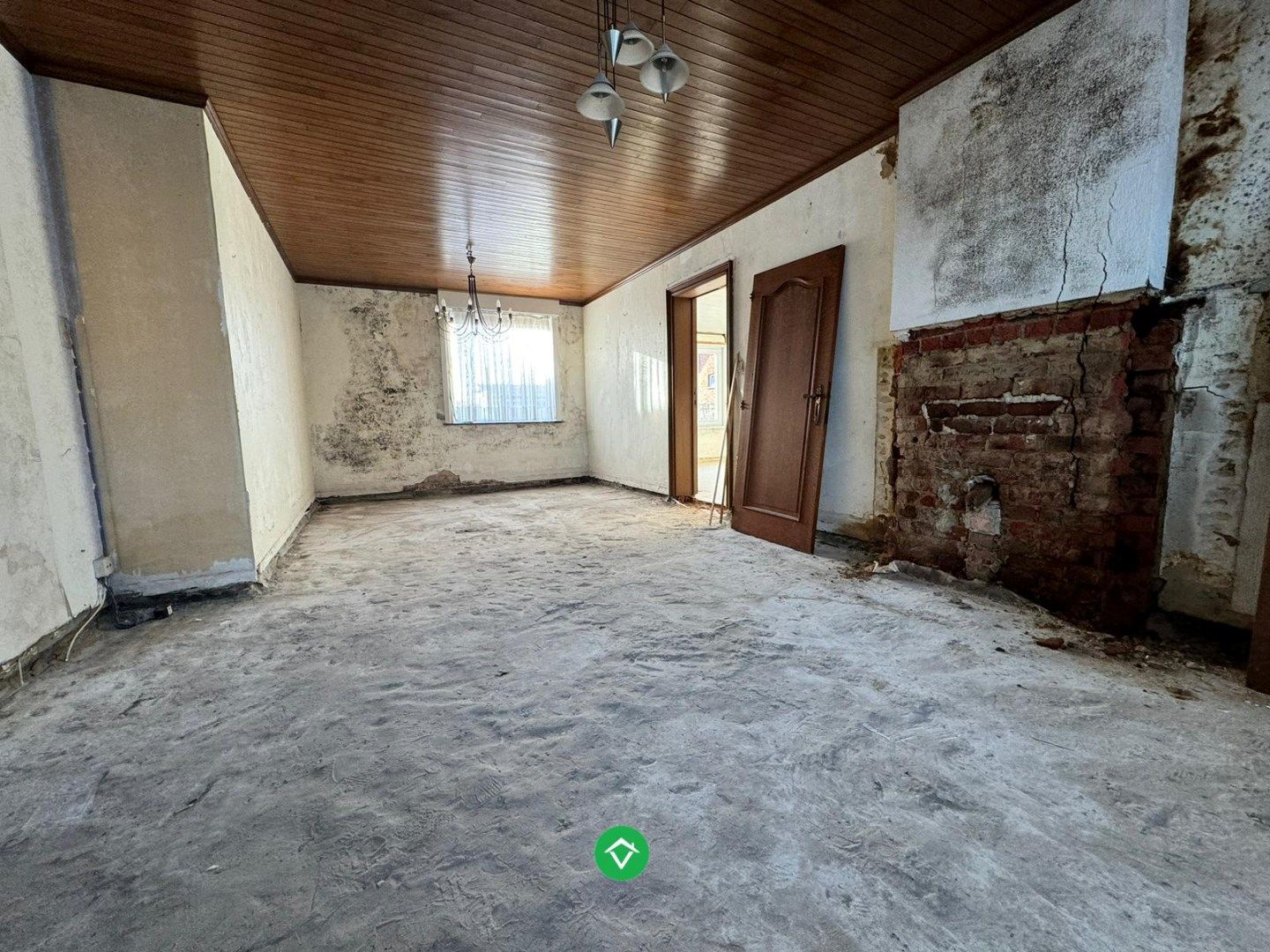 Verder af te werken halfopen bebouwing in Kortemark foto 5