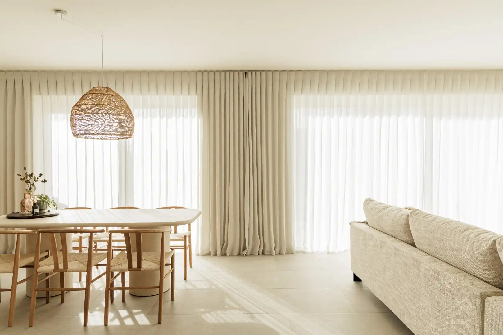 Ruime gezinswoning in Hallaar met nieuwste energietechnieken foto 3