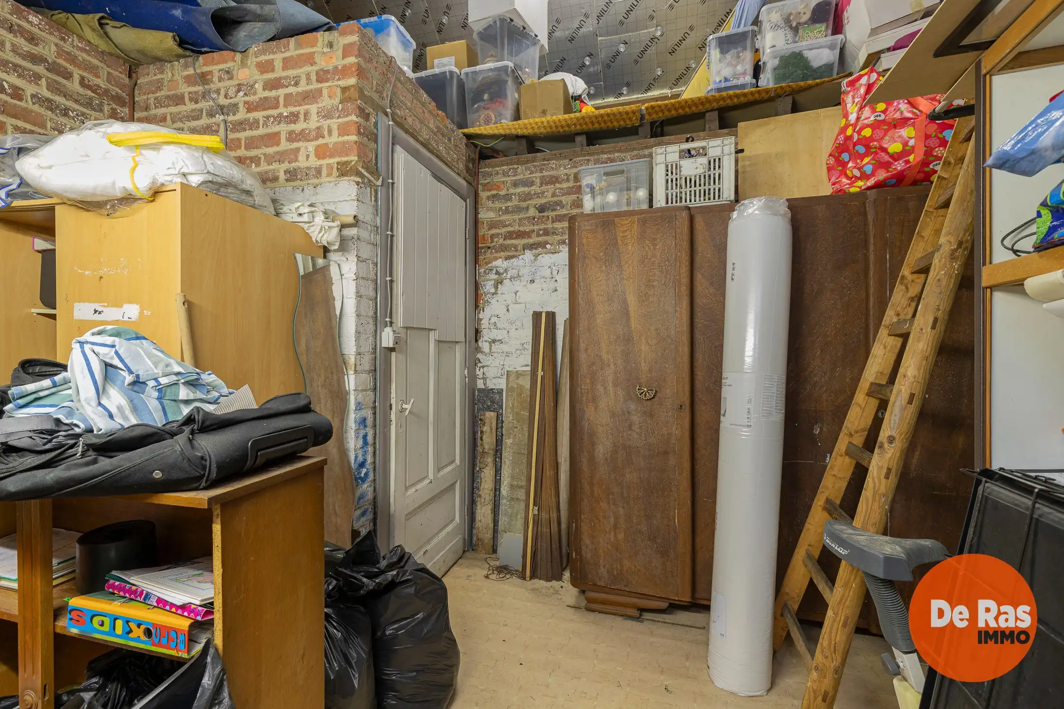 LEDE - Te renoveren woning met 4 slaapkamers nabij centrum foto 16