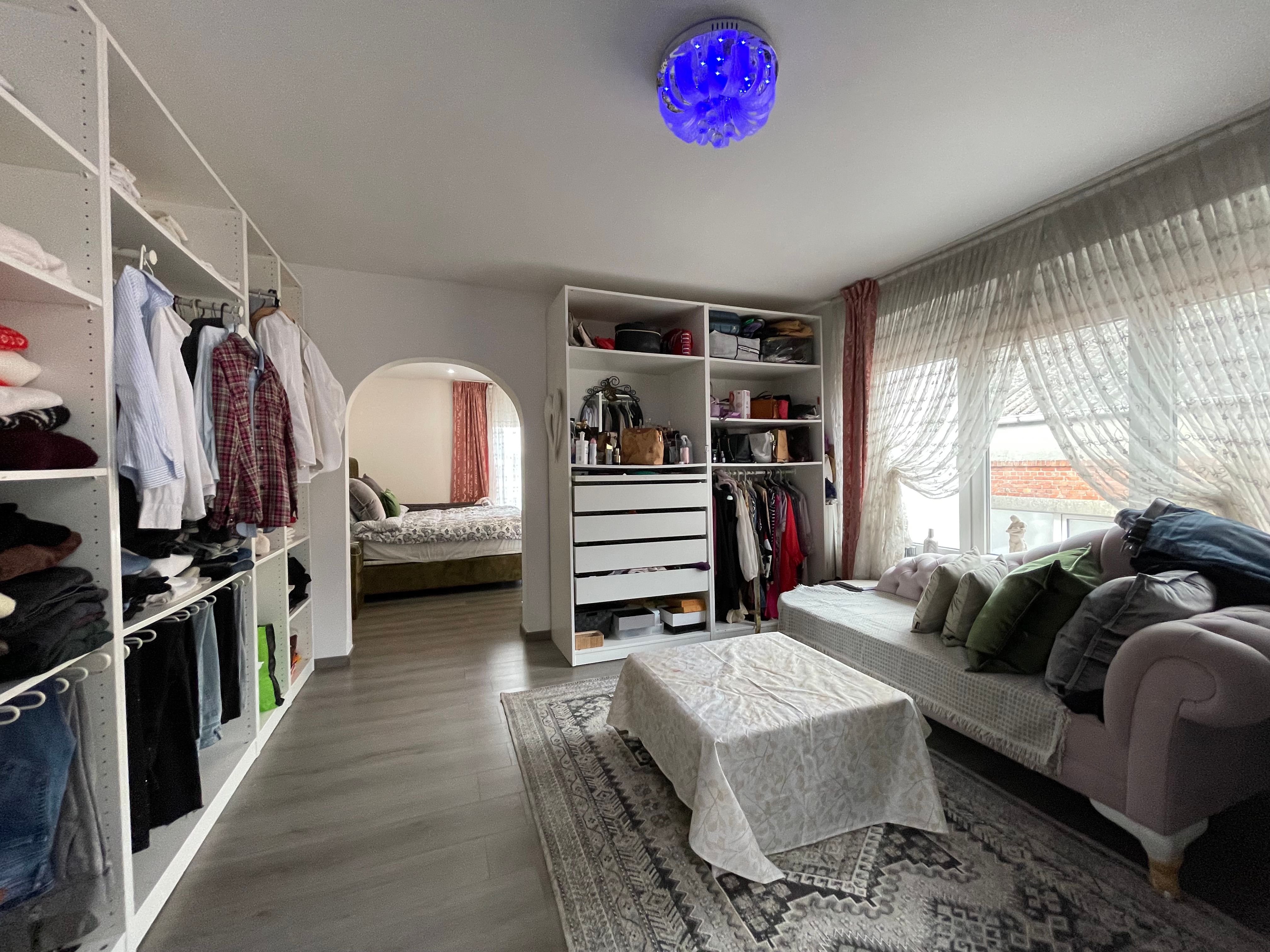 Instapklaar 263m² 2 badk 3 slpk foto 32