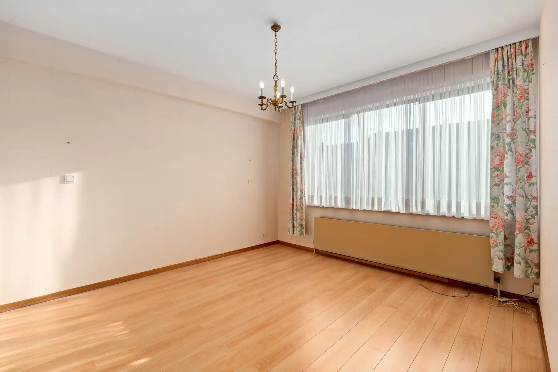 3 slaapkamer appartement + garage in kleinschalig gebouw foto 12