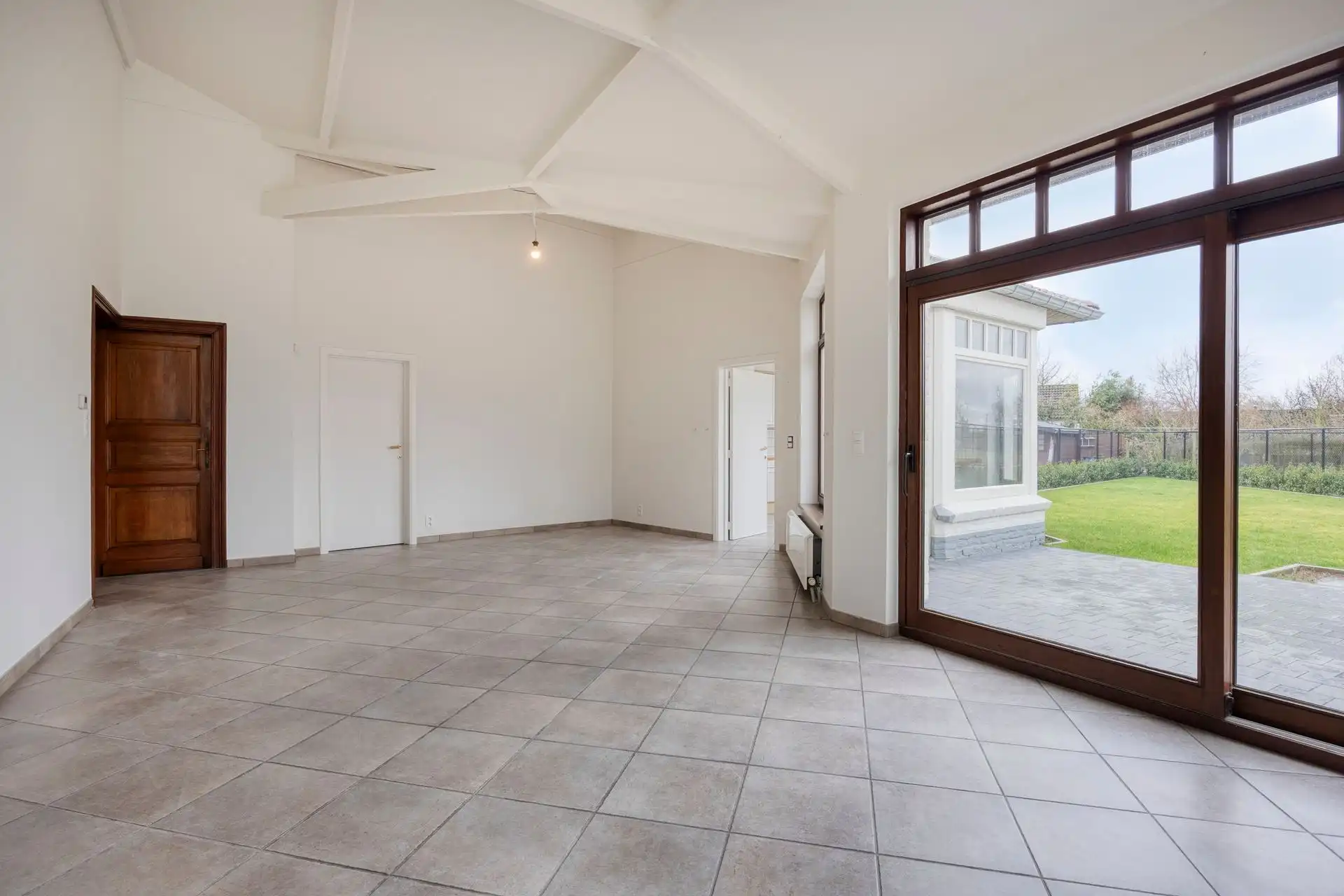 Gezinswoning met praktijkruimte! foto 11