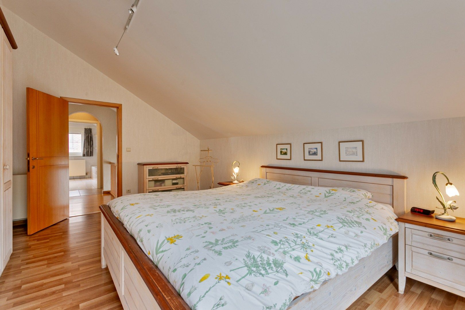 Villa met 4 slaapkamers en ruime tuin in Tienen! - bewoonbare opp. 246m² -  EPC 197 kWh/m² foto 18