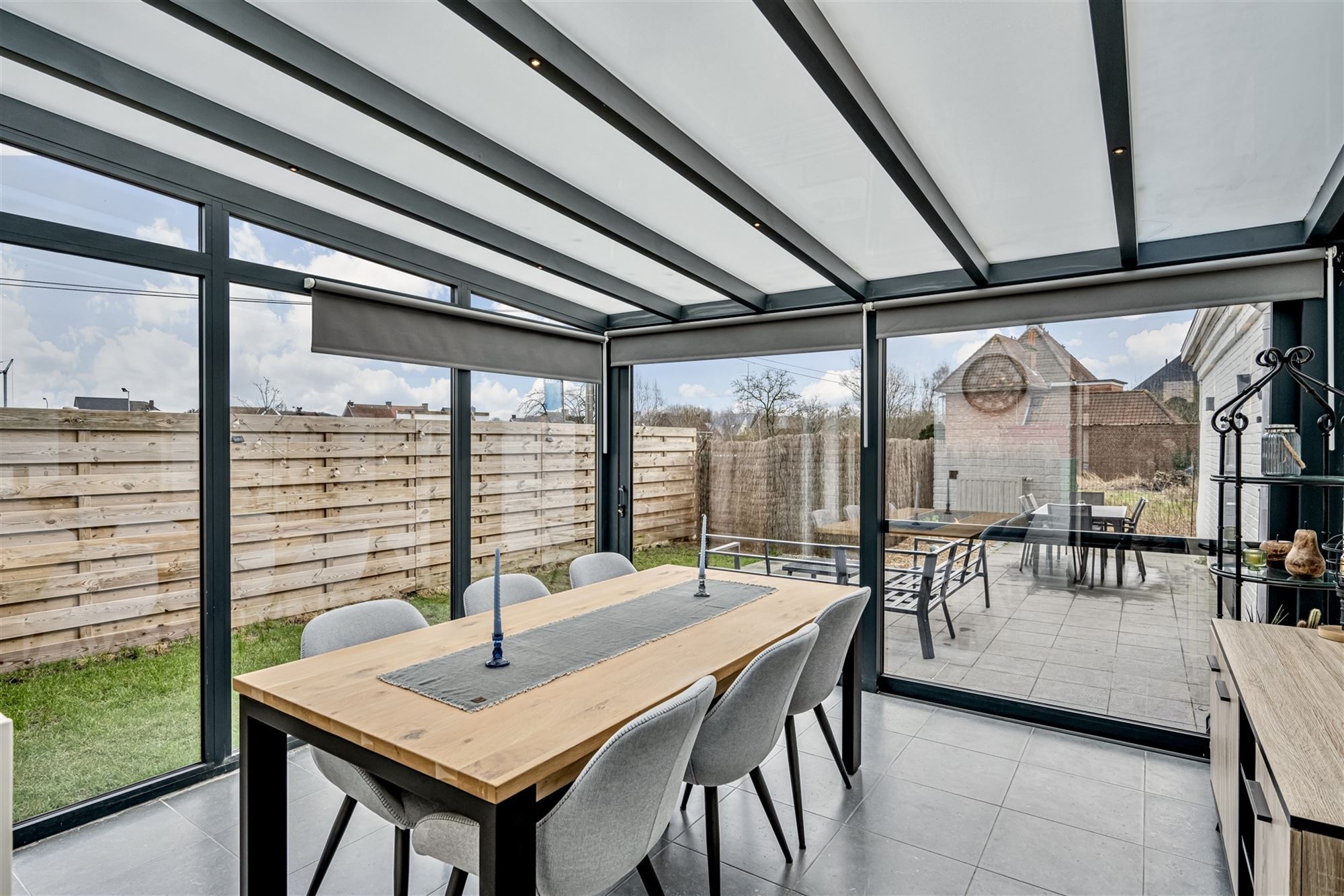 Perfecte instapklare halfopen woning met 3 slpks en tuin foto 9