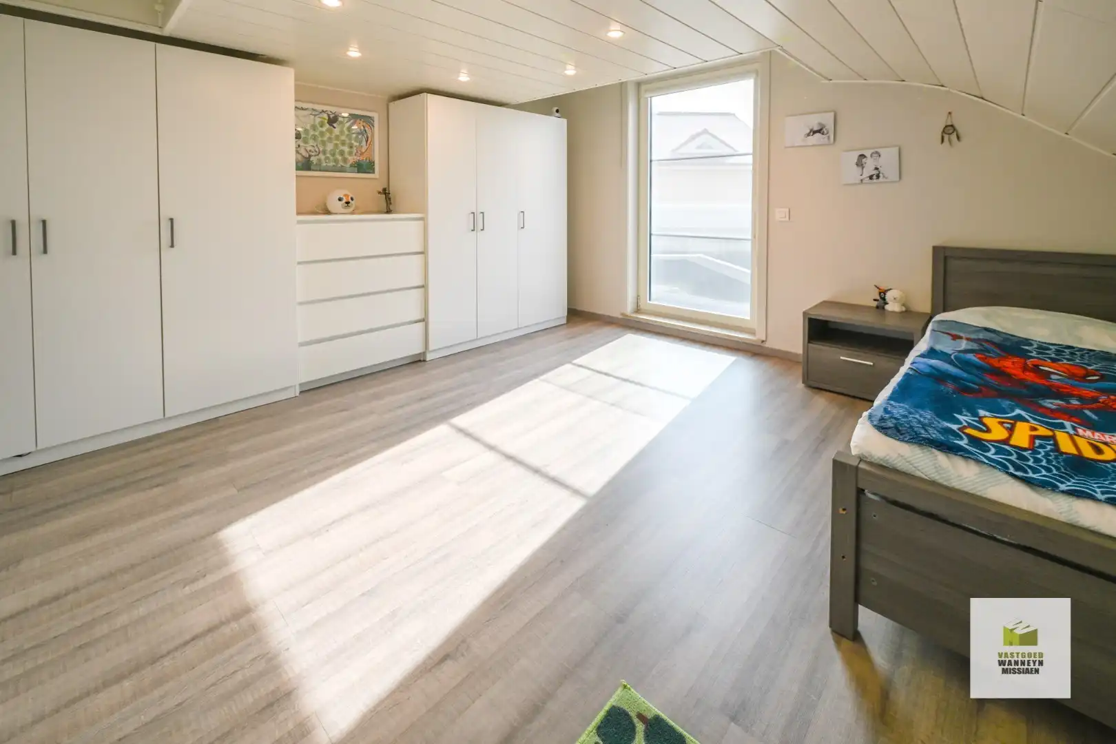 Instapklare, energiezuinige woning met 4 slaapkamers en kantoorruimte voor vrij beroep (21m2) foto 19