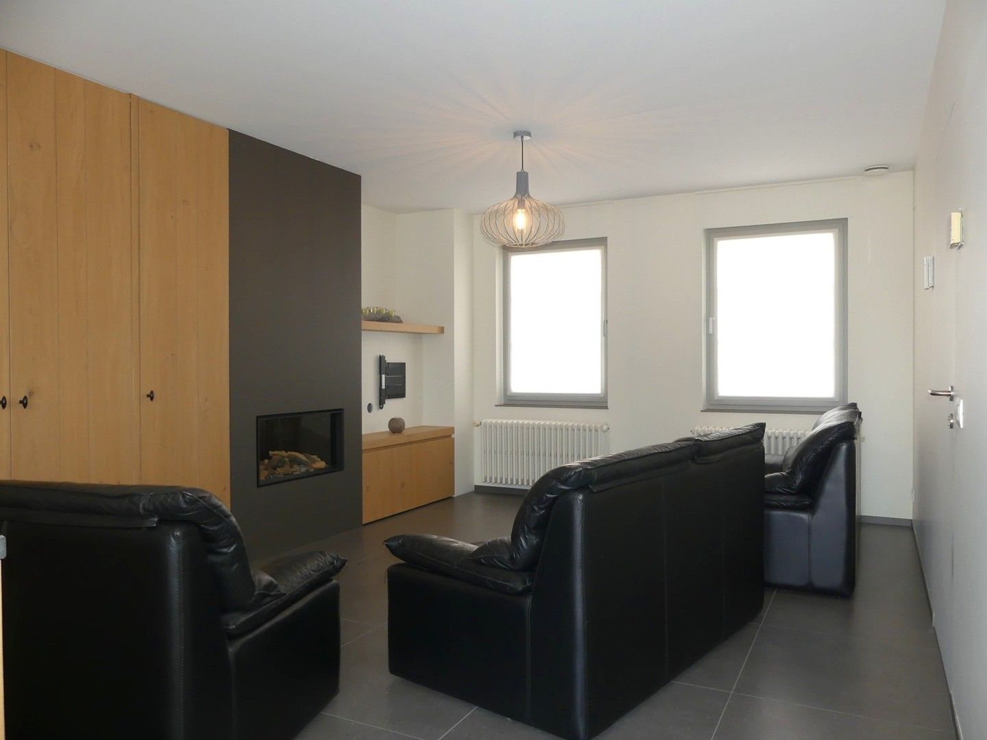 Prachtig afgewerkt appartement met groot en zonnig terras foto 2